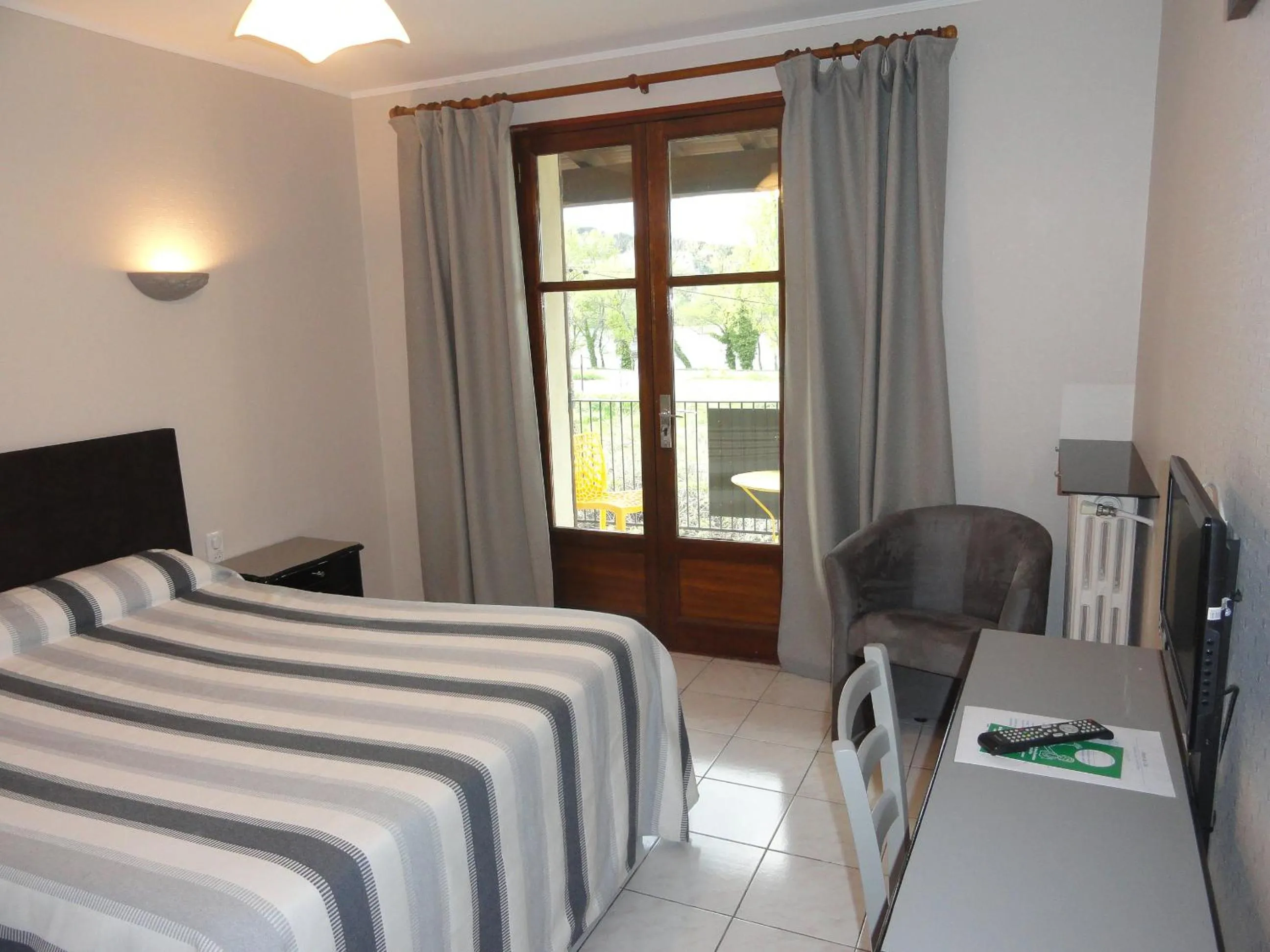 Bedroom, Bed in Hotel de l'île