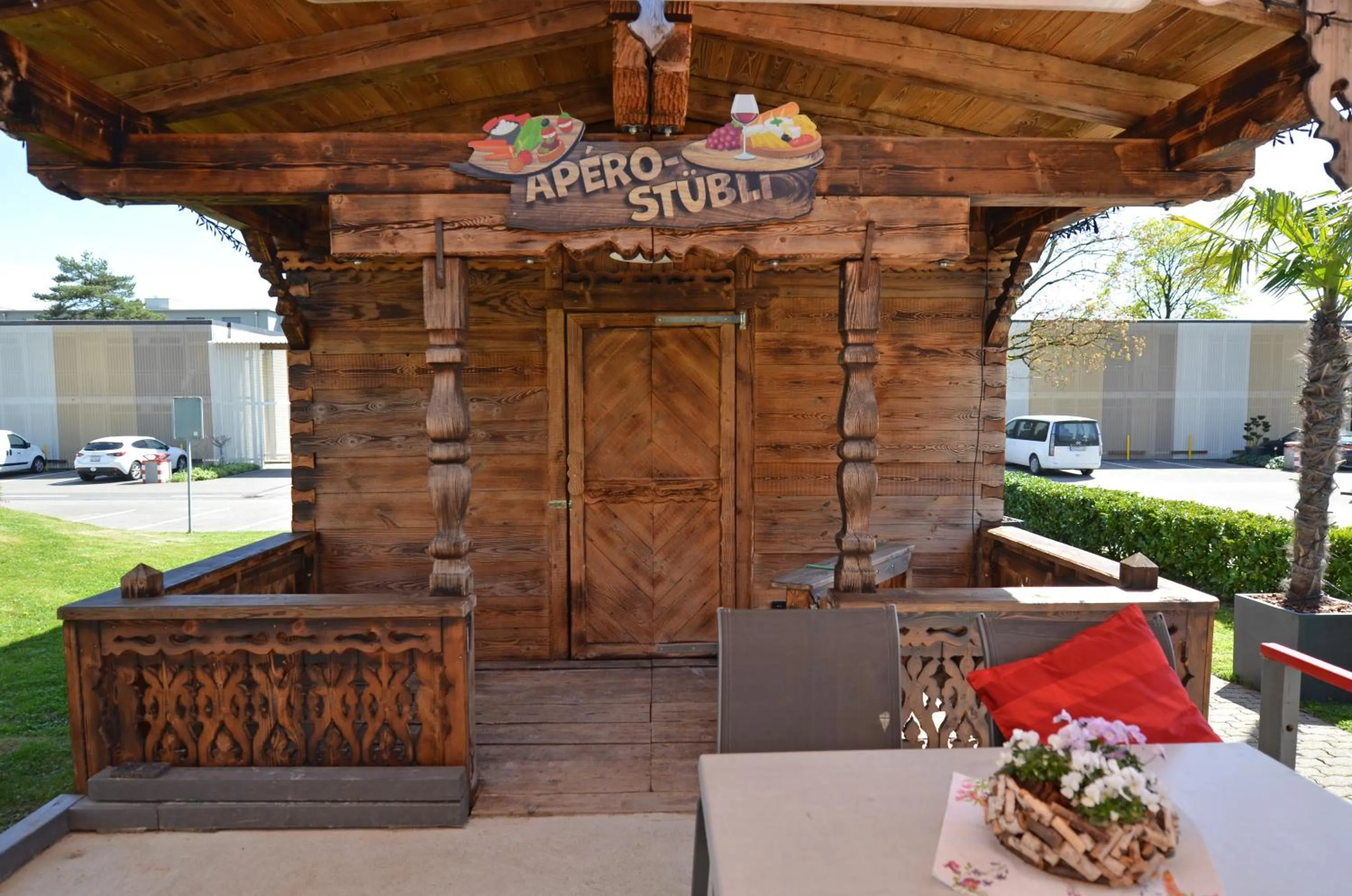 Property building in Hotel Egerkingen, idealer Zwischenstopp