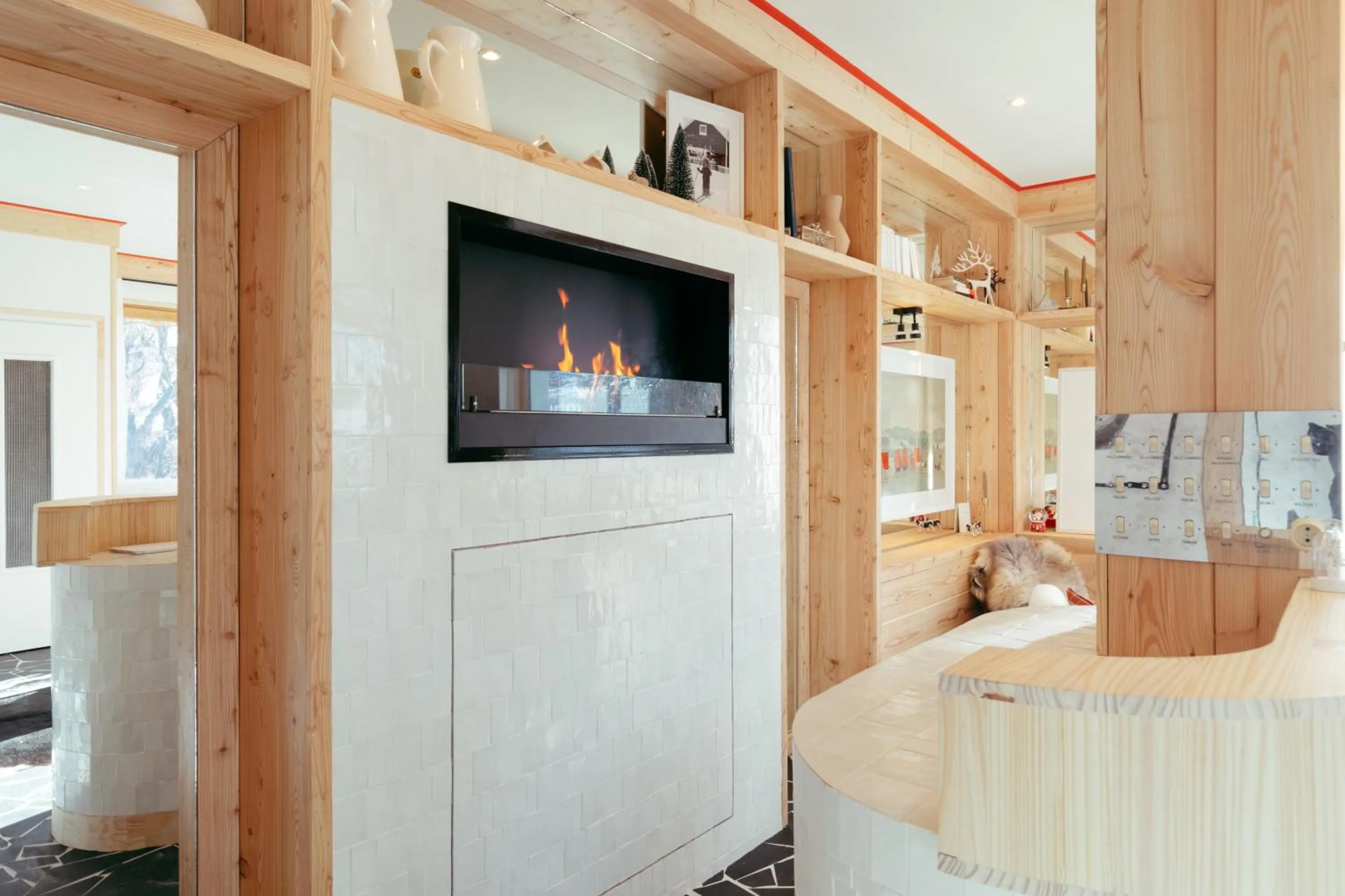 fireplace in Hôtel Le Caprice Des Neiges Combloux