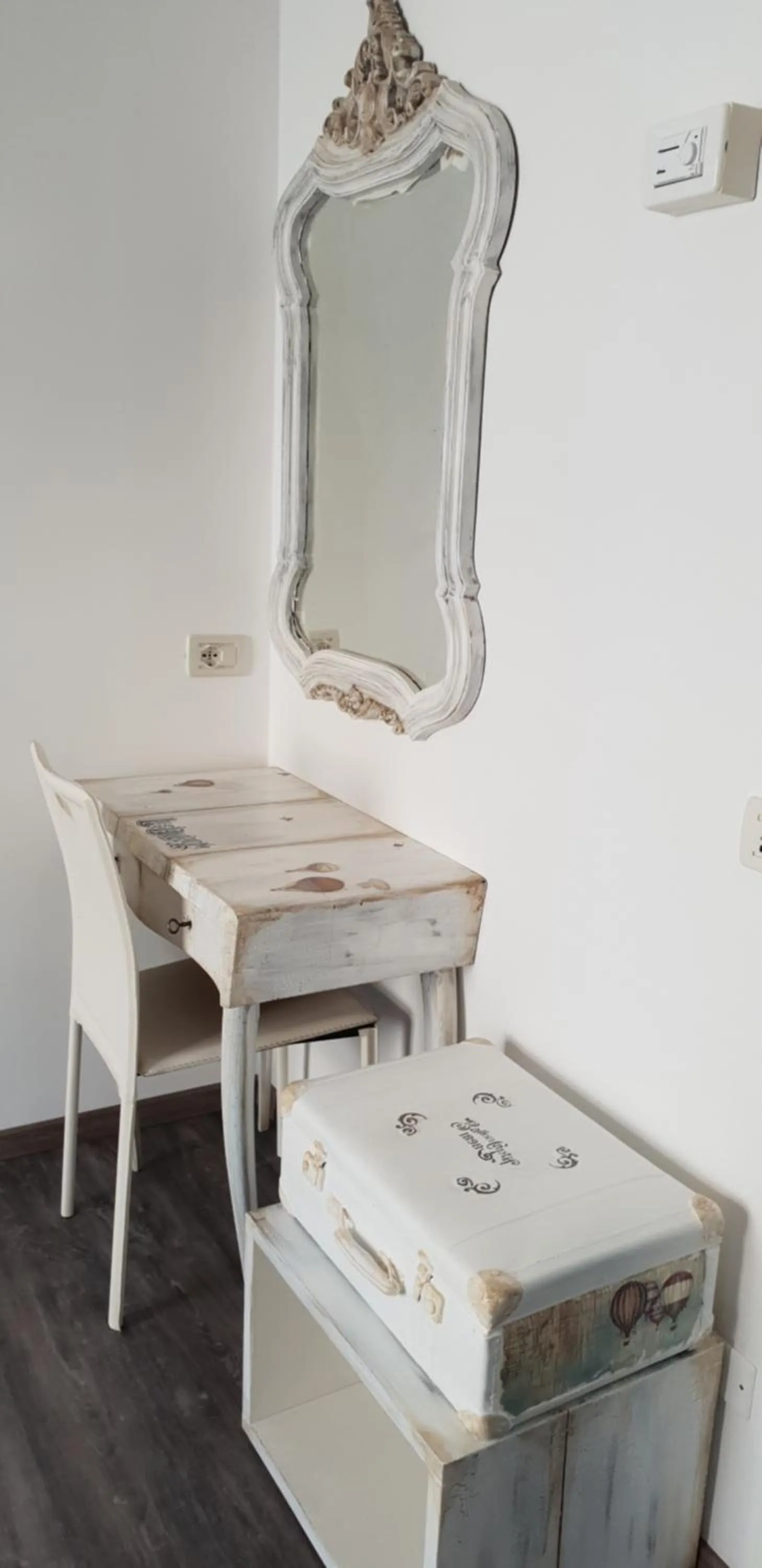 furniture in Hotel Villa Esedra