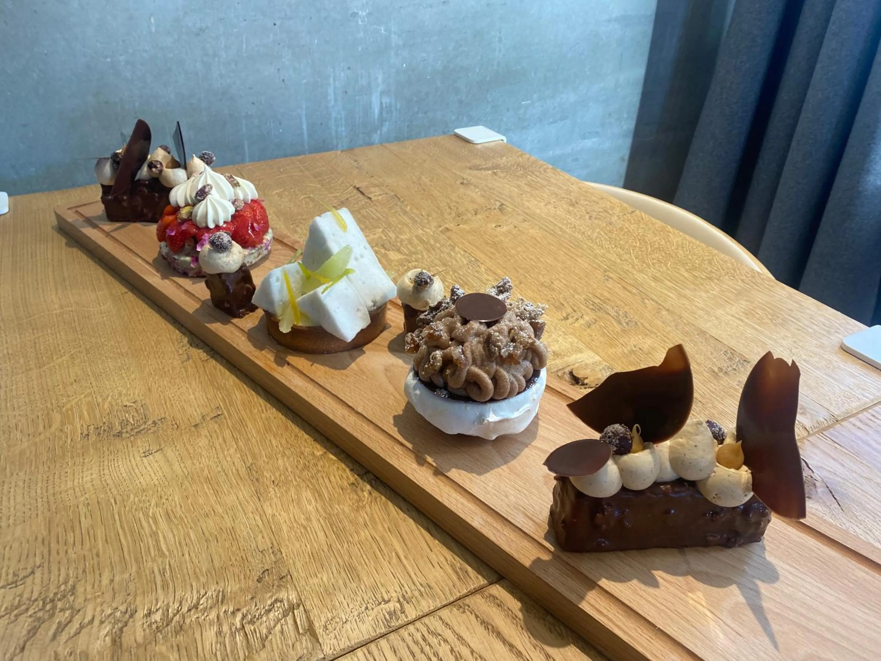 Restaurant/places to eat in Hôtel 16 | 150 Montagne & Spa Nuxe