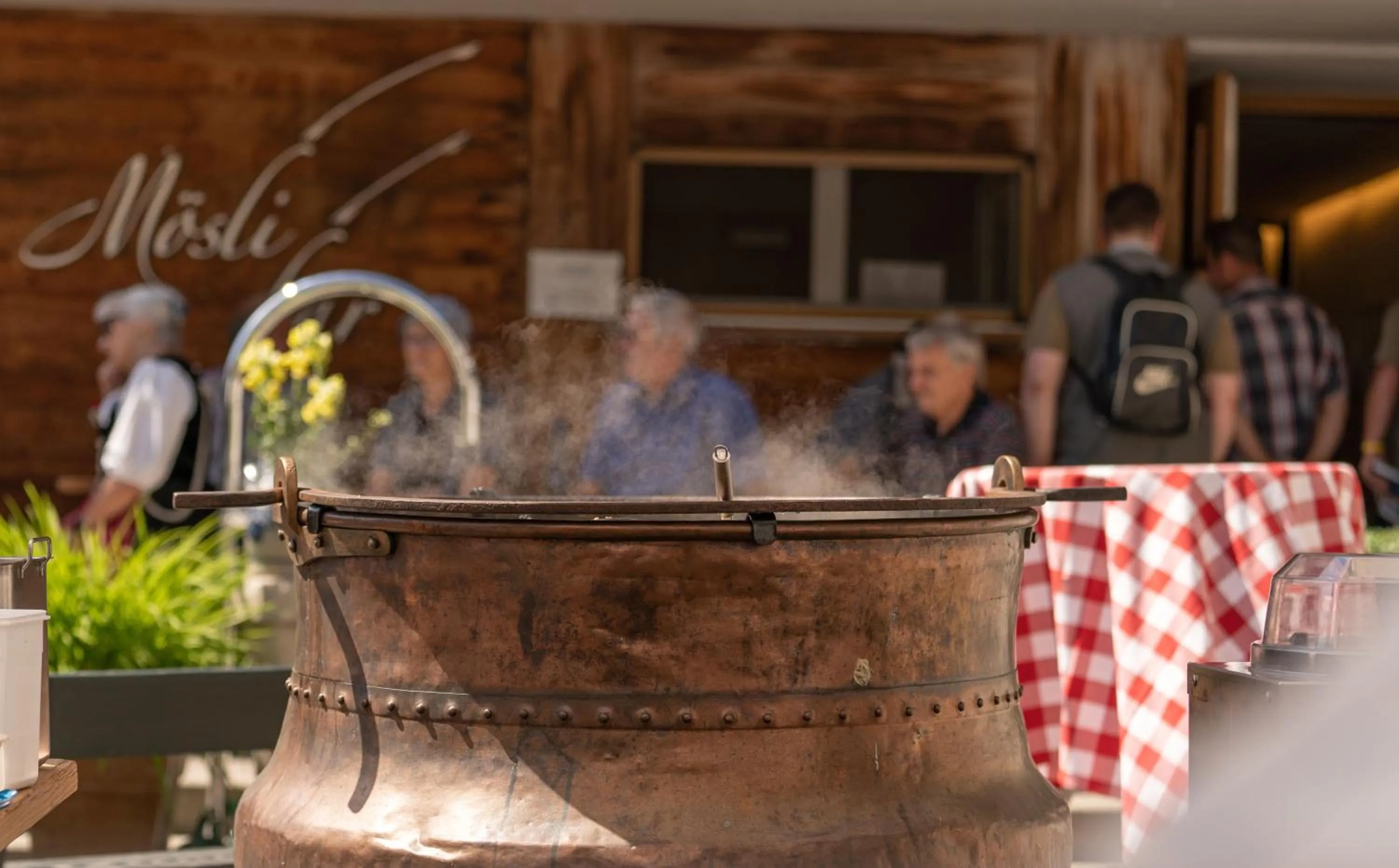 Lunch in Landgasthof und Seminarhotel Lueg