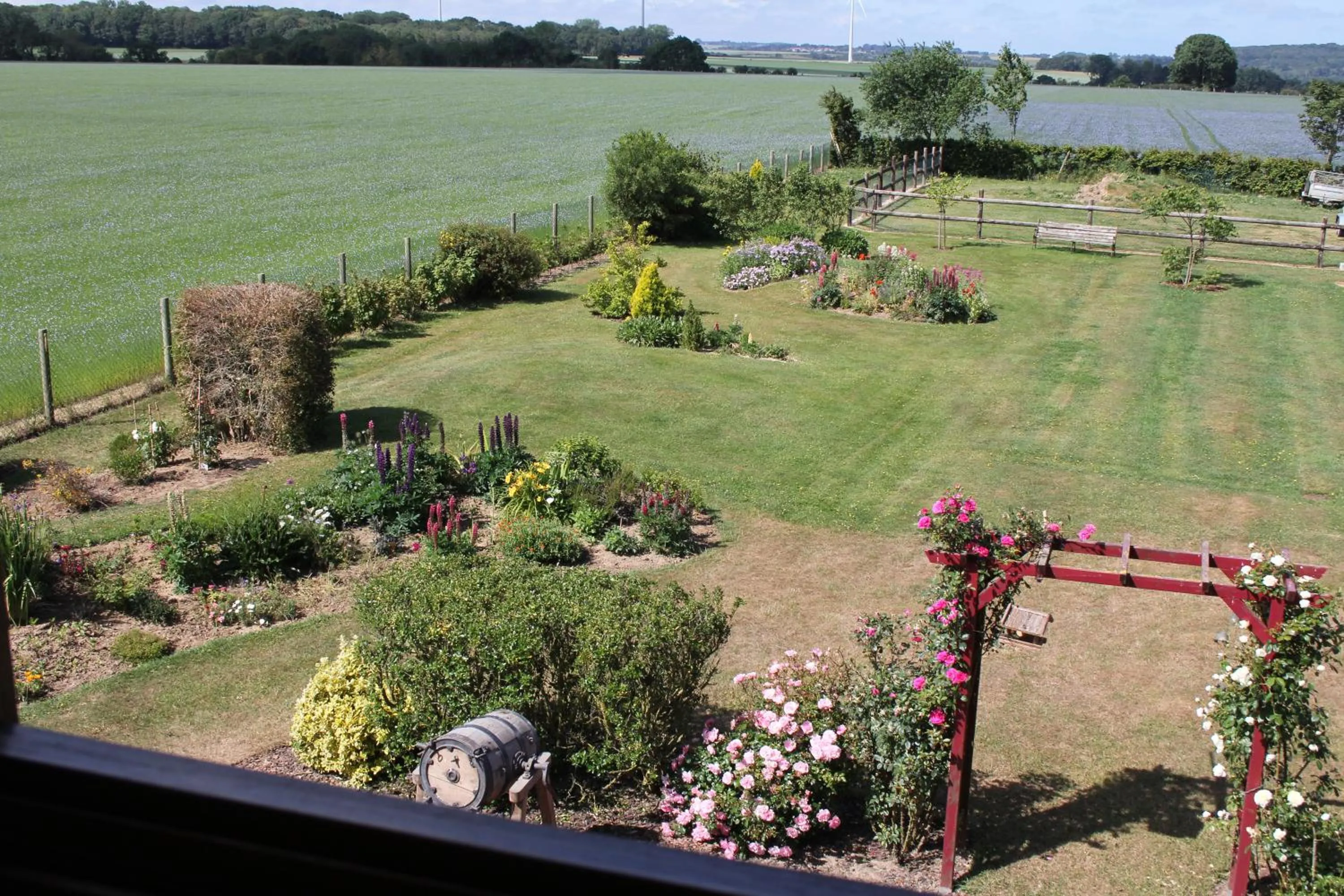 Garden view in Chambre D'hotes Le Clos Fleuri