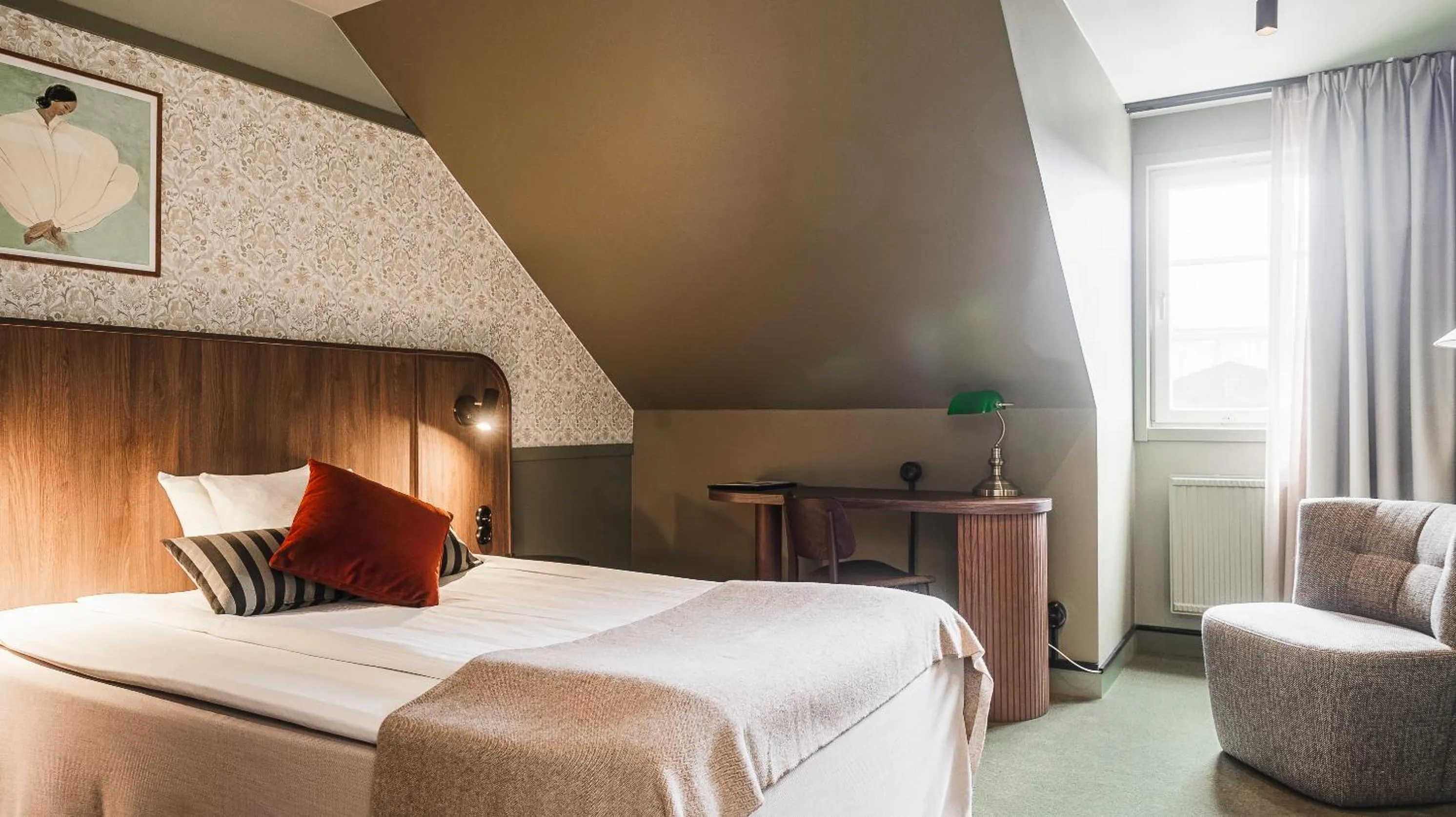 Photo of the whole room, Bed in Home Hotel Grand Sundsvall