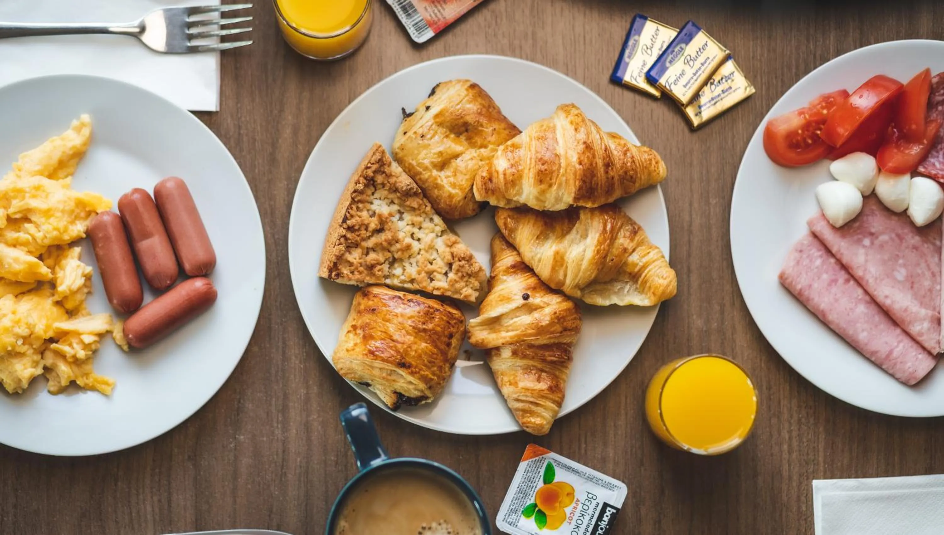 Breakfast in 171 Hotel Hegyeshalom