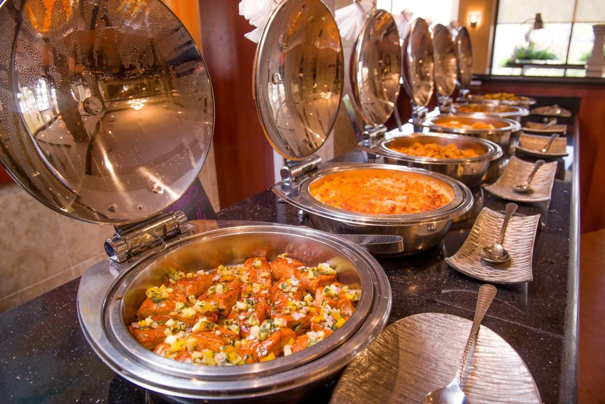 Restaurant/places to eat in Crowne Plaza Executive Center Baton Rouge by IHG