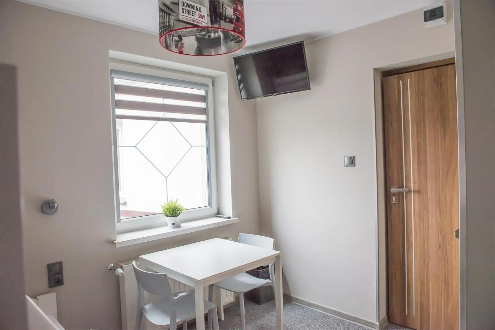 Photo of the whole room in B&M Guesthouse