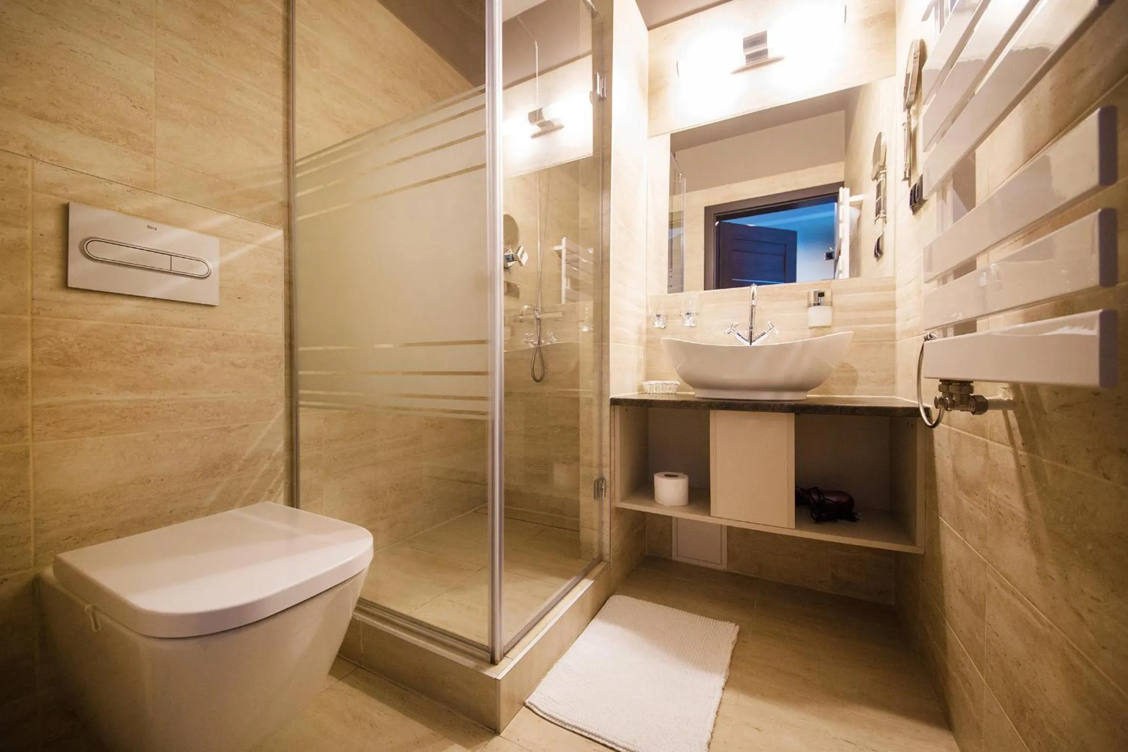 Bathroom in B&M Guesthouse