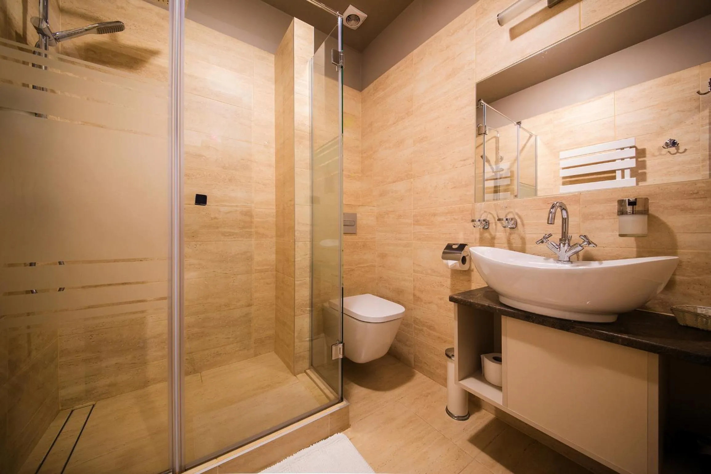 Bathroom in B&M Guesthouse