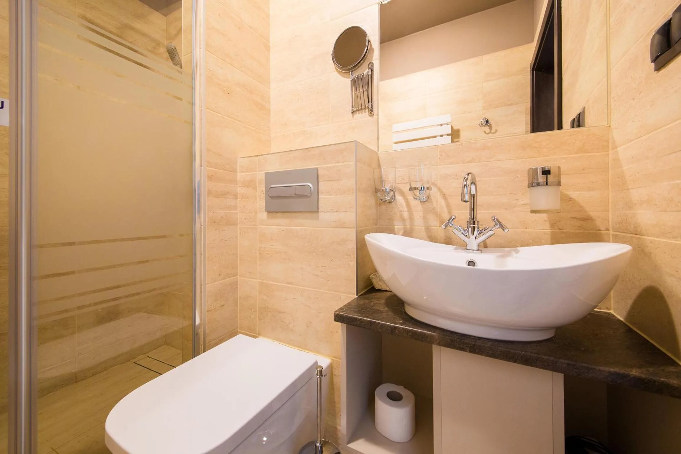 Bathroom in B&M Guesthouse