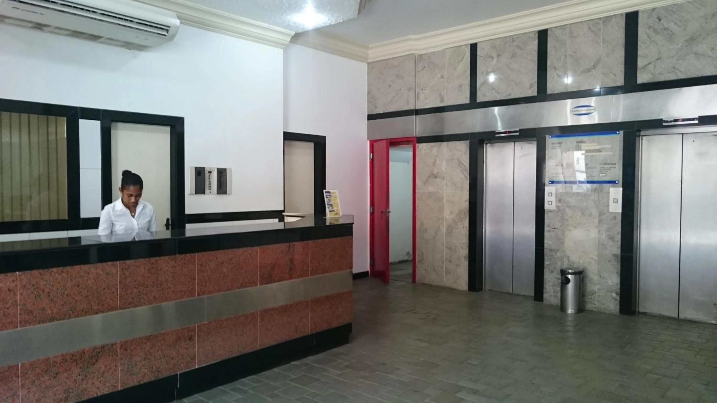 Property building in Farol Barra Flat