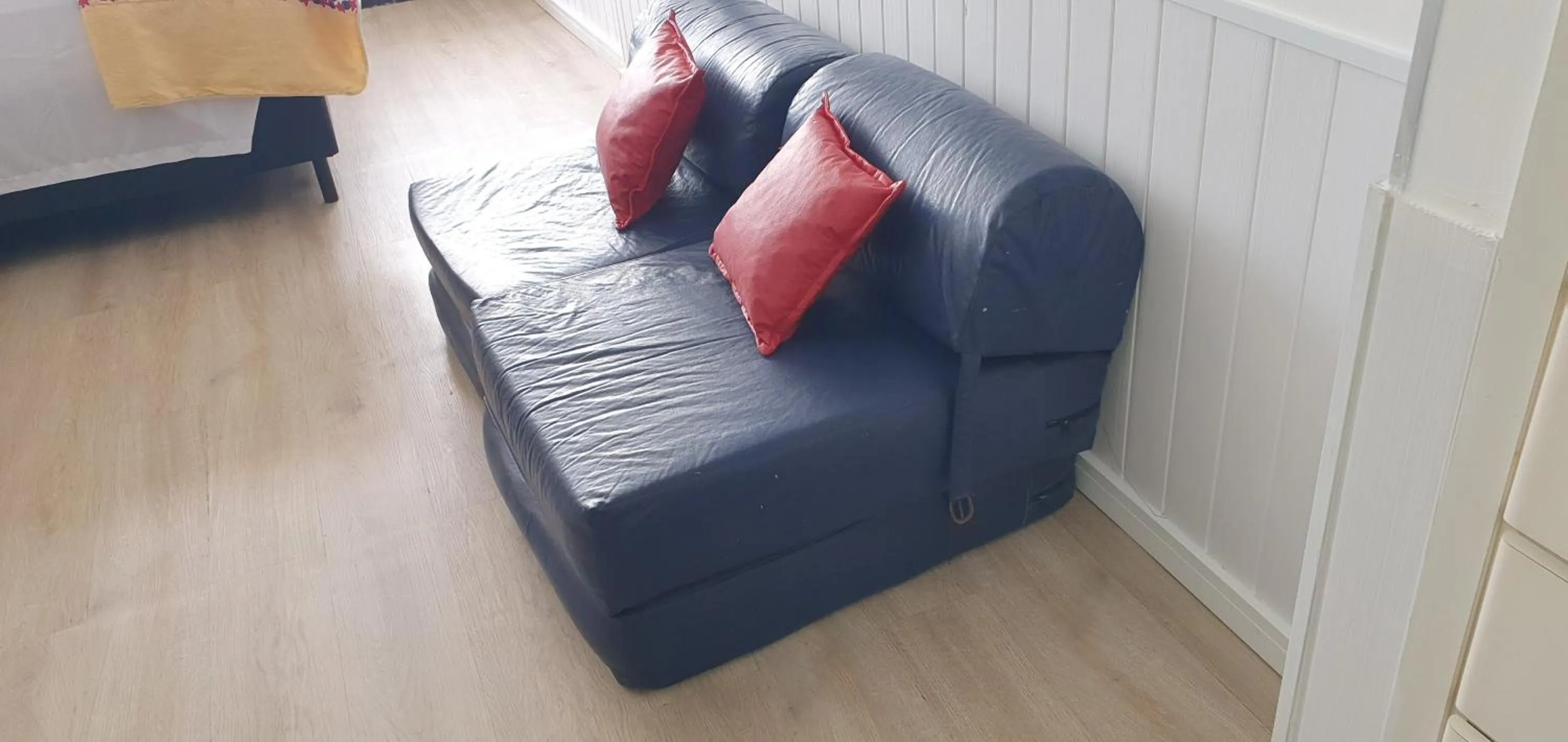 Seating area in Farol Barra Flat