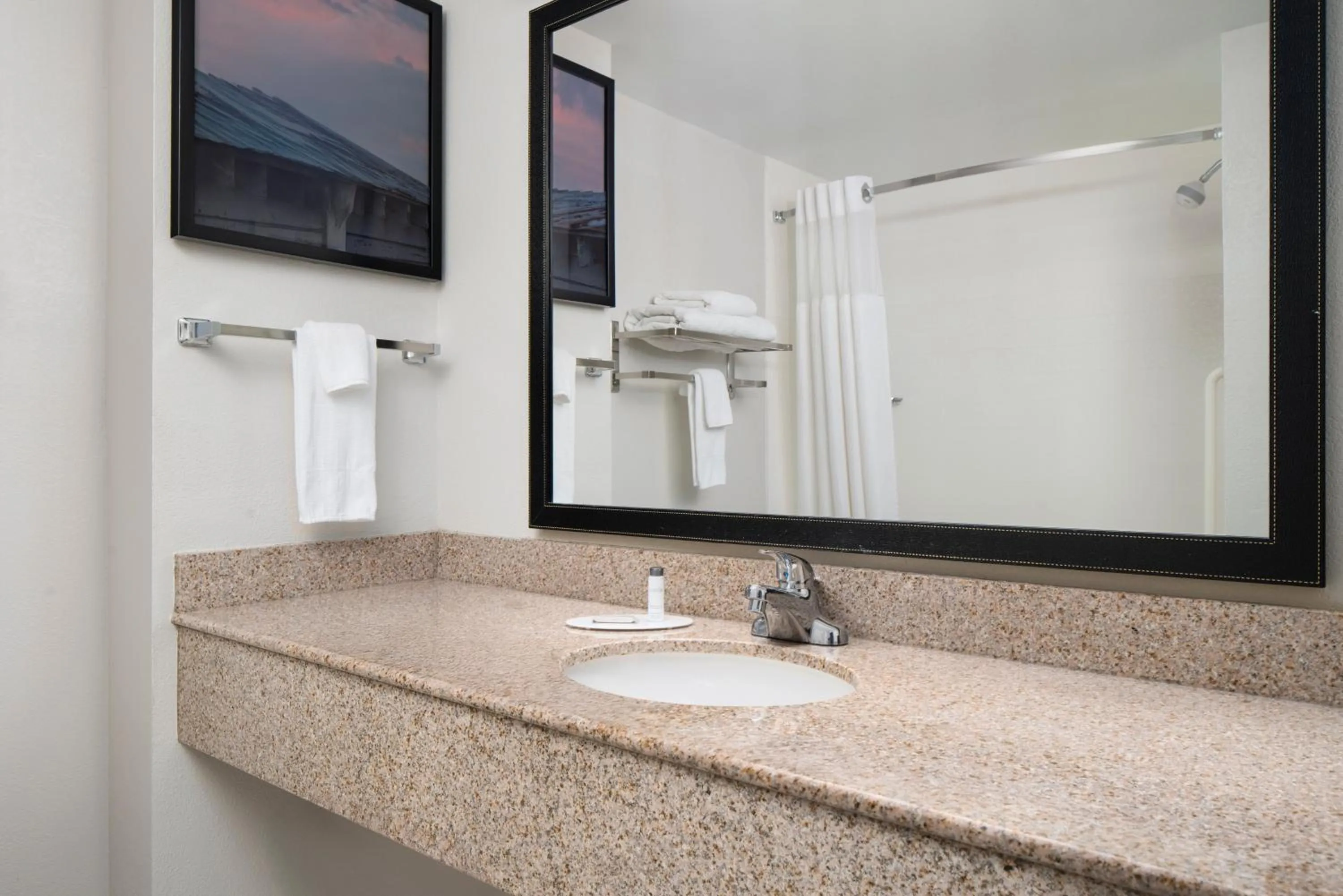 Bathroom in Fairfield Inn & Suites by Marriott Chesapeake Suffolk