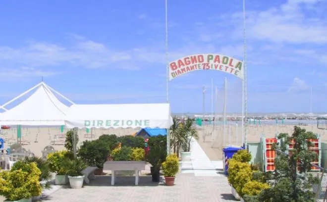 Beach in Hotel Diamante COLAZIONE XL PARCHEGGIO GRATIS A 5 CHILOMETRI DA RIMINI FIERA