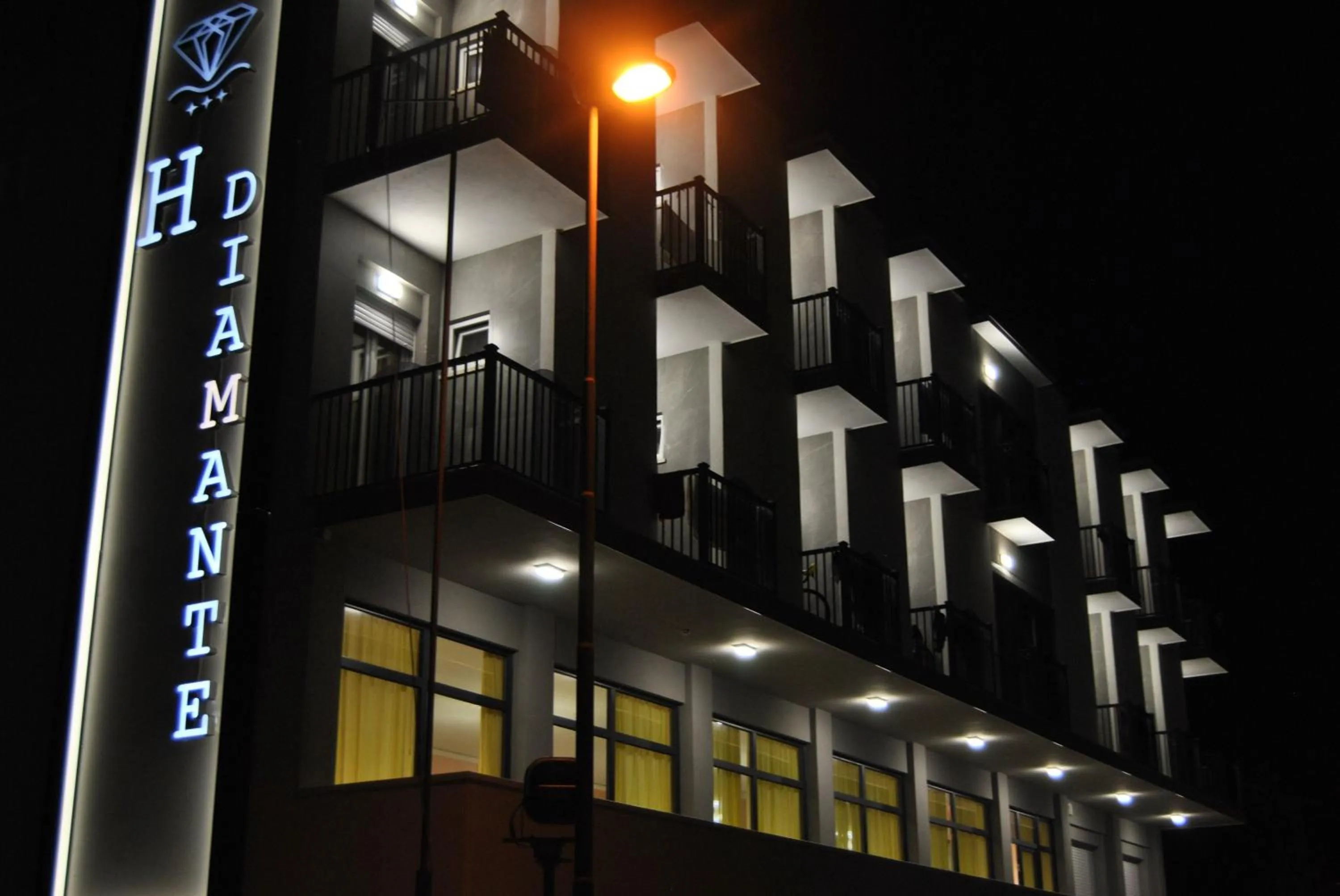 Hotel Diamante COLAZIONE XL PARCHEGGIO GRATIS A 5 CHILOMETRI DA RIMINI FIERA