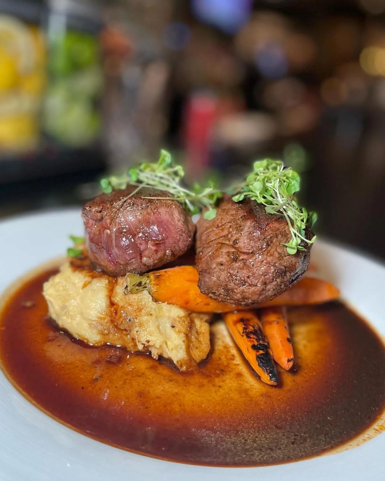 Restaurant/places to eat in Holiday Inn St Louis SW - Route 66 by IHG