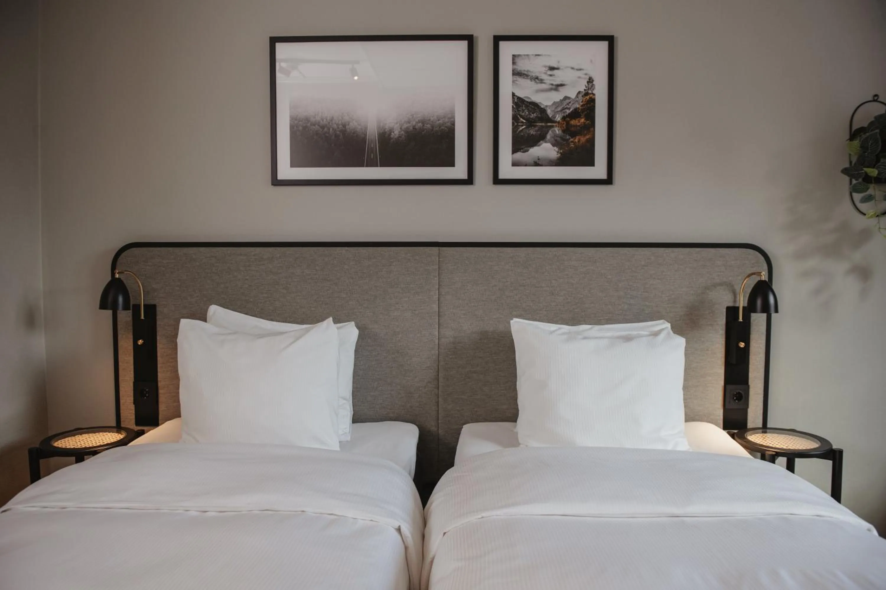 Bed in Home Hotel Etage