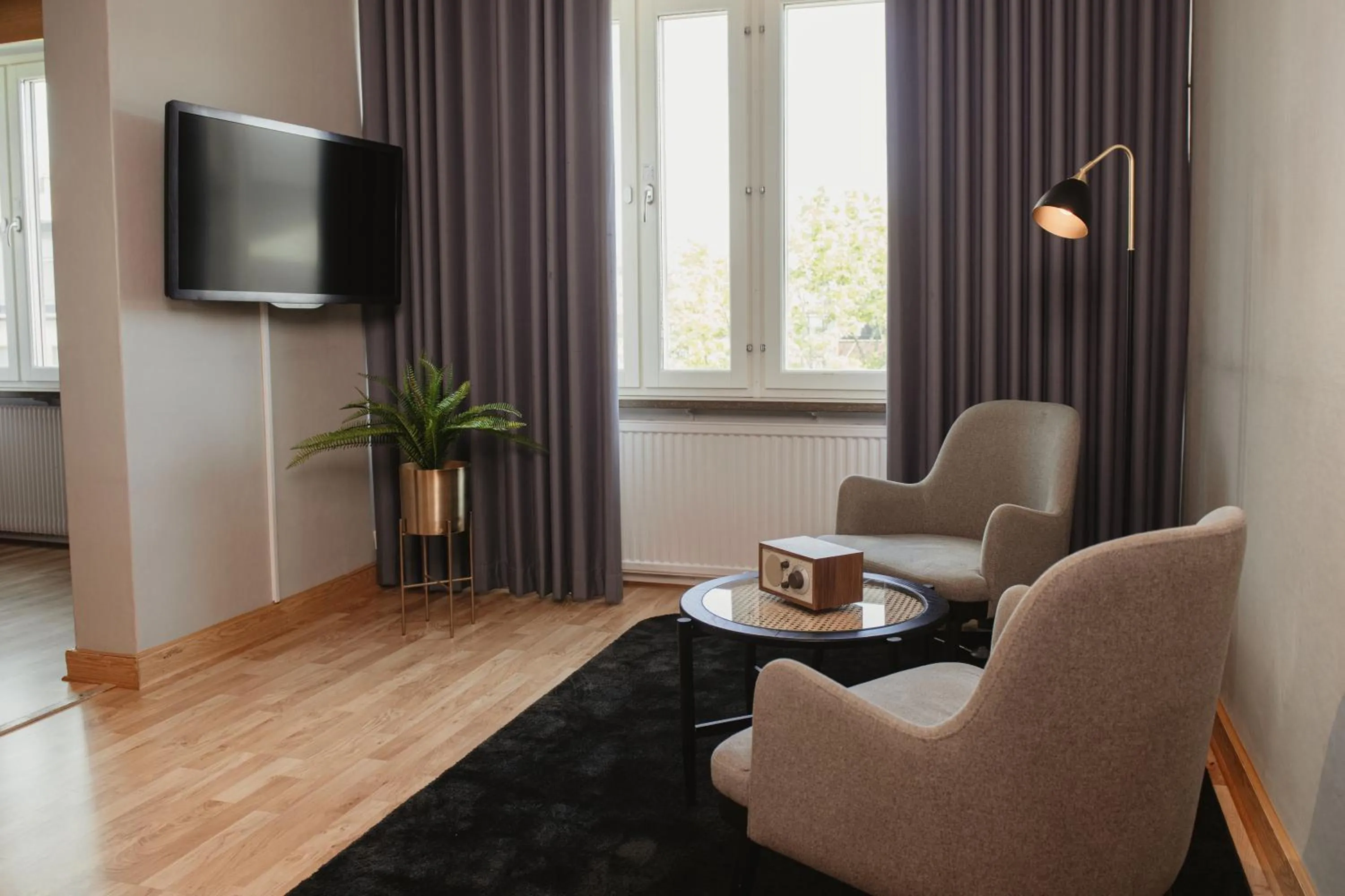 TV and multimedia in Home Hotel Etage