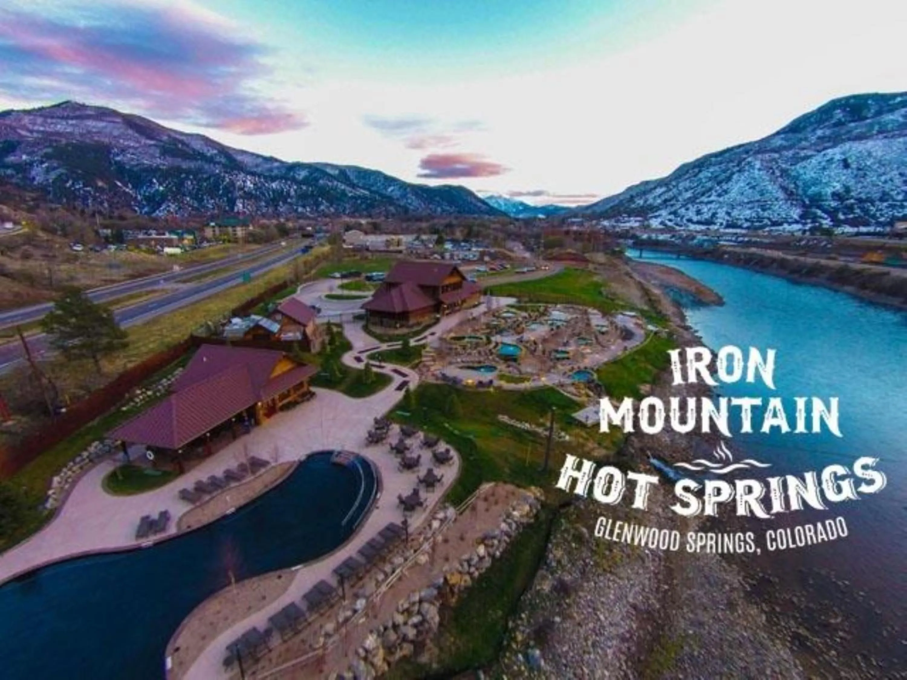 Area and facilities in Holiday Inn Express Glenwood Springs Aspen Area by IHG