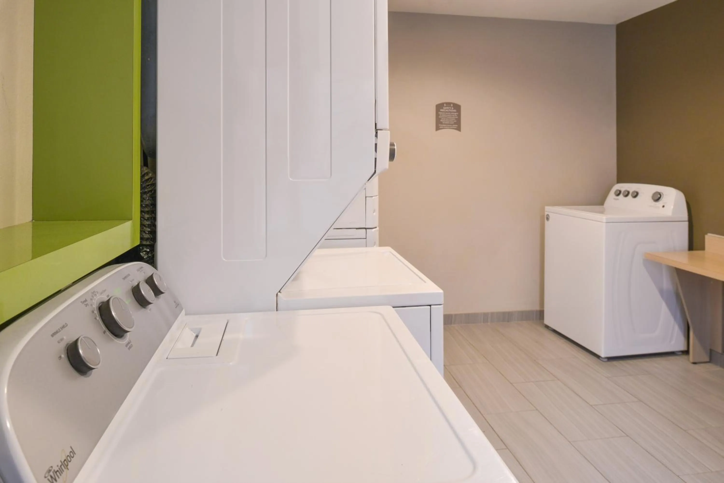 Other, Bed in Staybridge Suites Indianapolis-Fishers by IHG