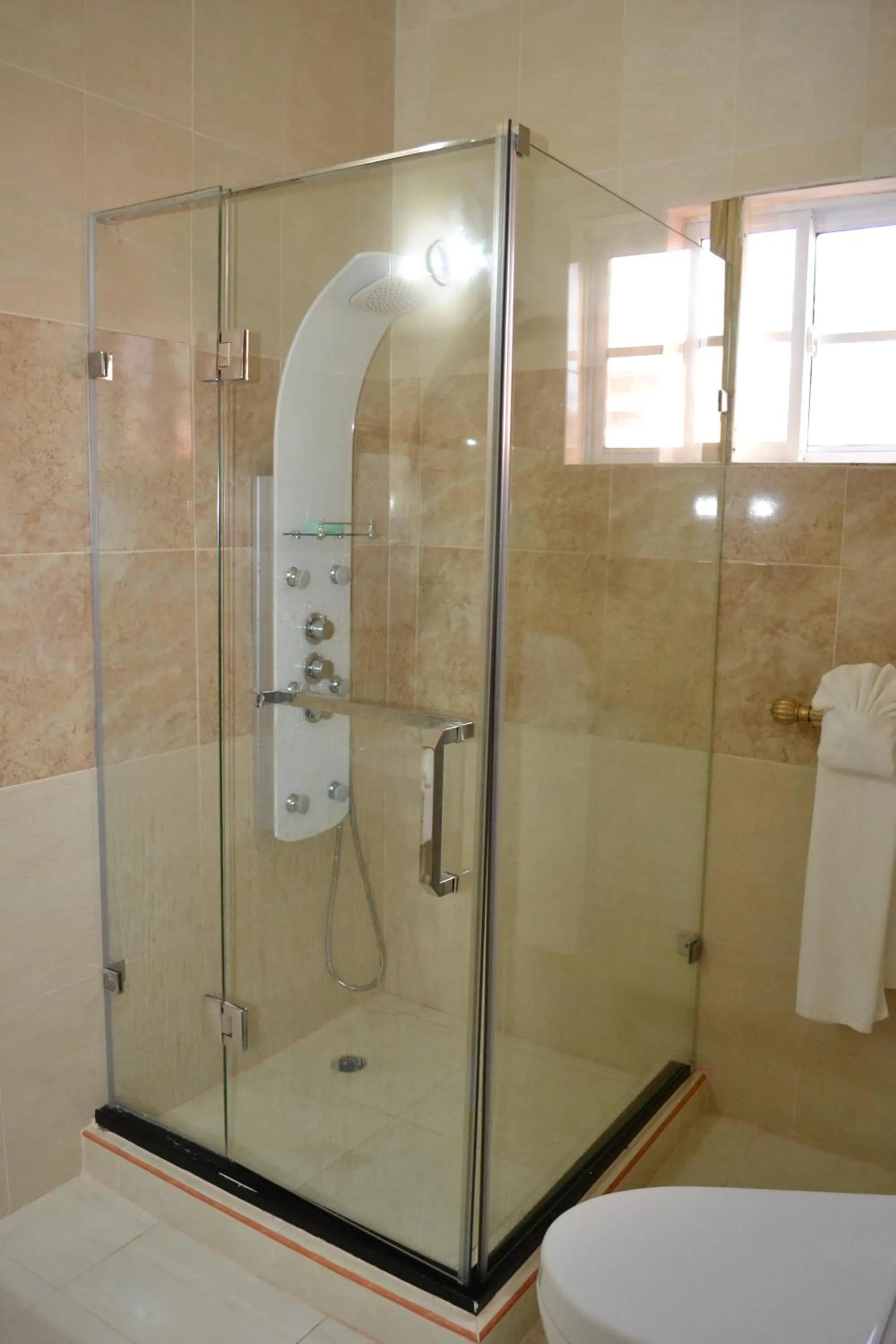 Shower in Negril Sky Blue Resorts LTD