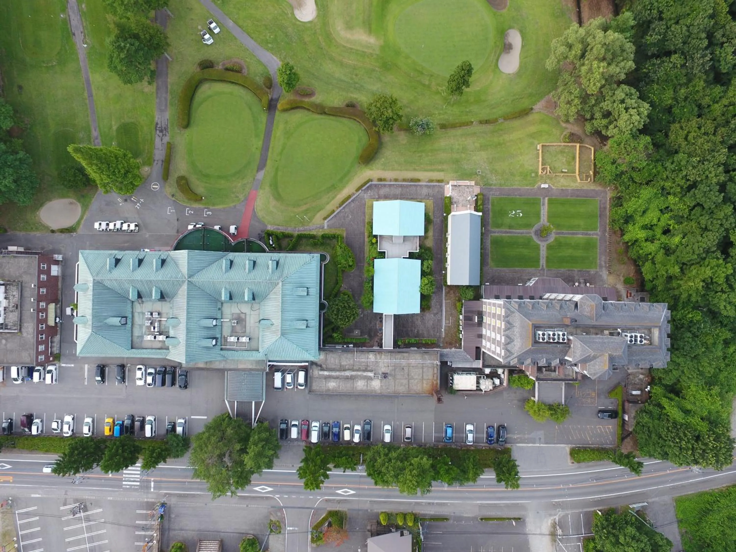 Property building in Wellness Forest Nasu