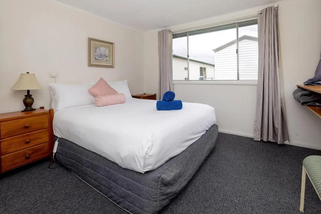 Bed in BIG4 Strahan Holiday Retreat