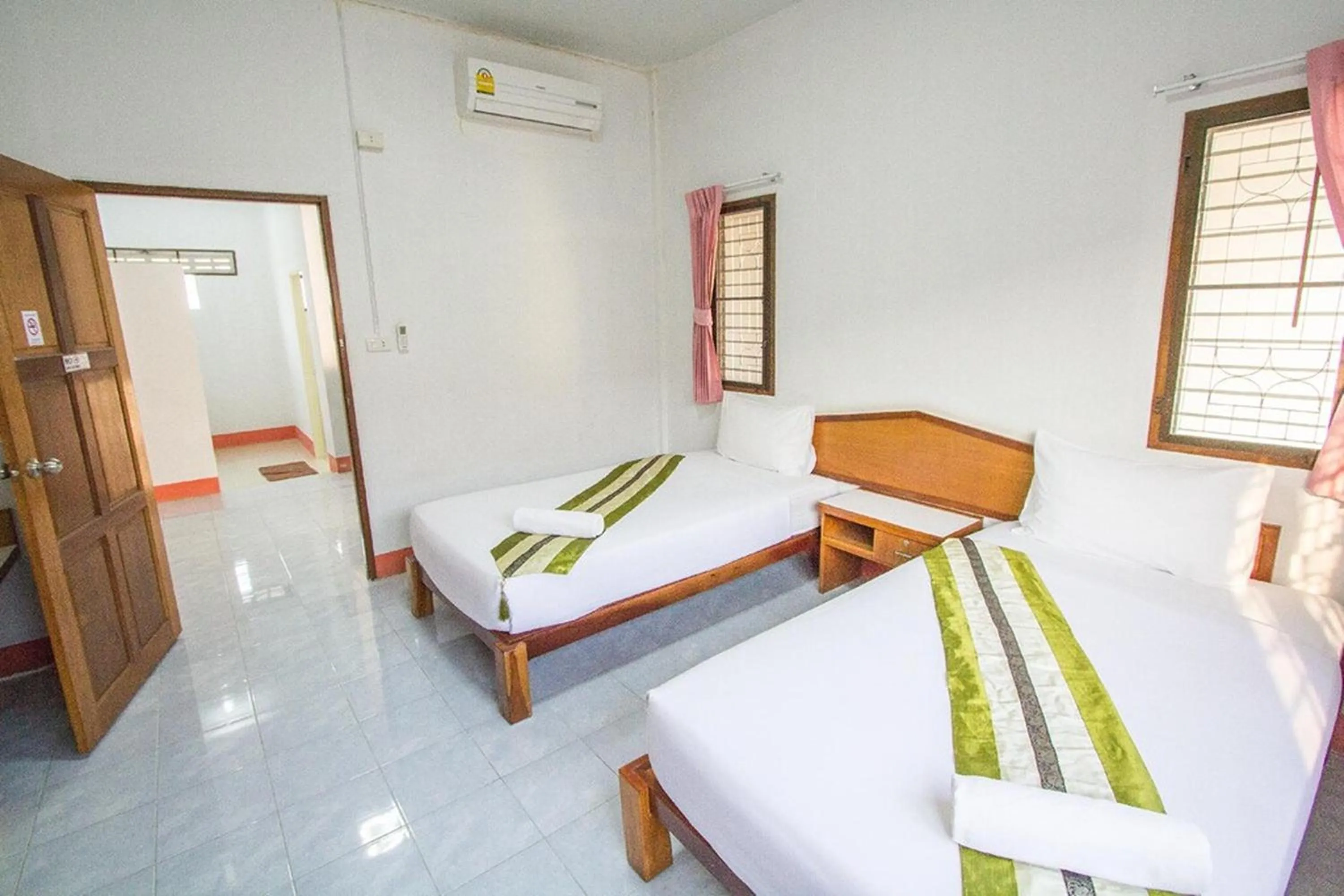 Photo of the whole room, Bed in Ruentara Resort & Villa