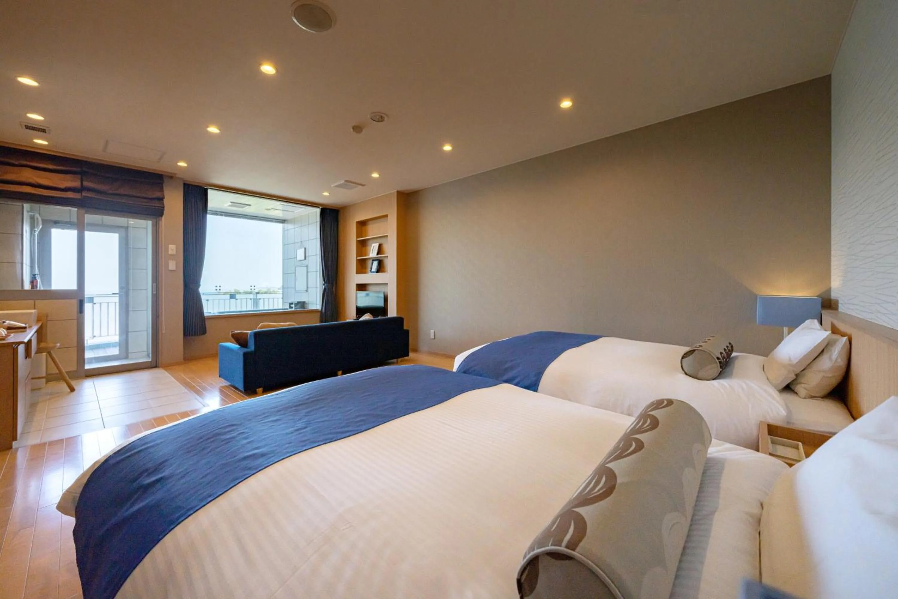 Bed in Auberge Fontaine Bleau Atami