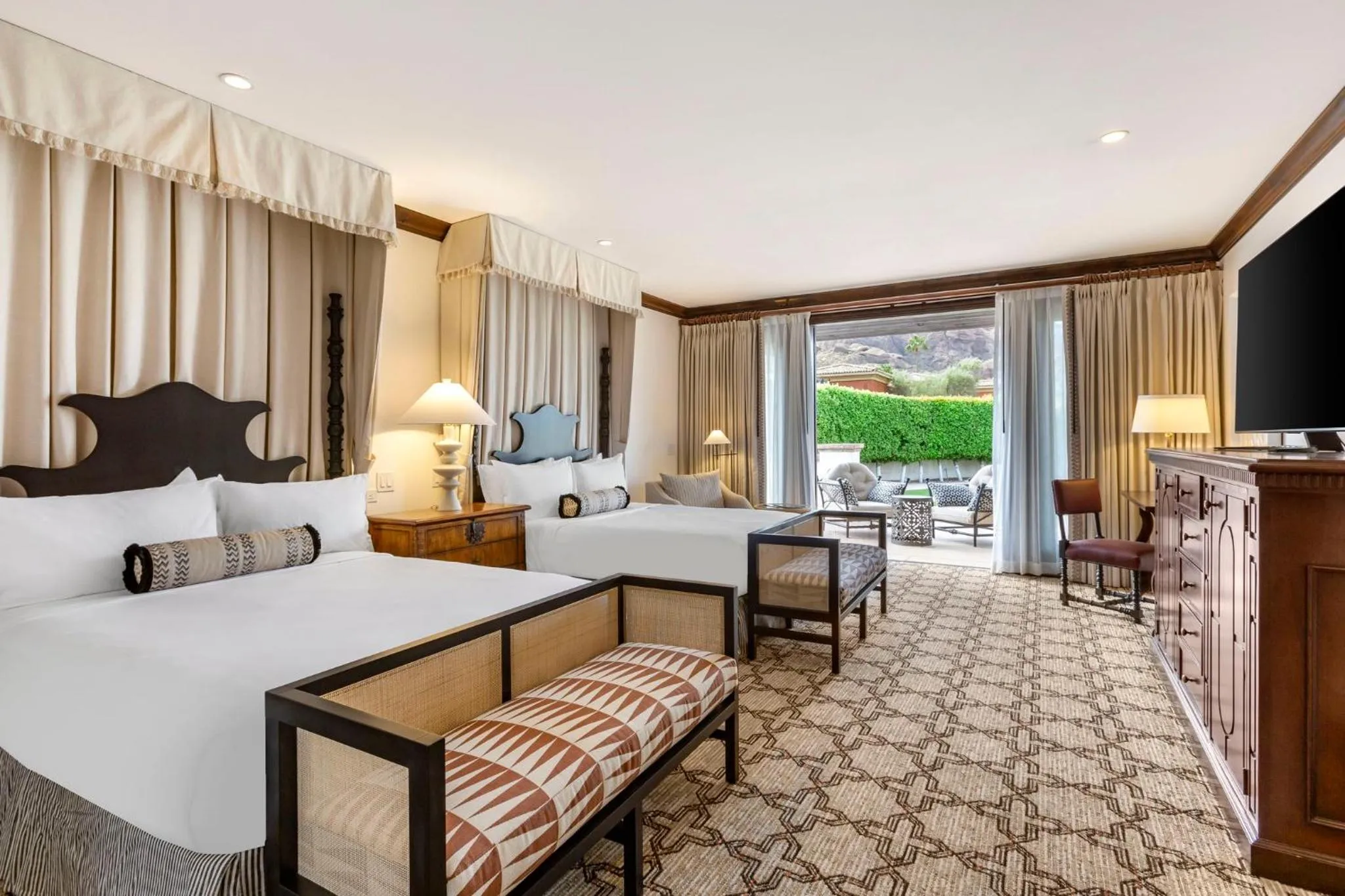 Photo of the whole room, Bed in Omni Scottsdale Resort & Spa at Montelucia