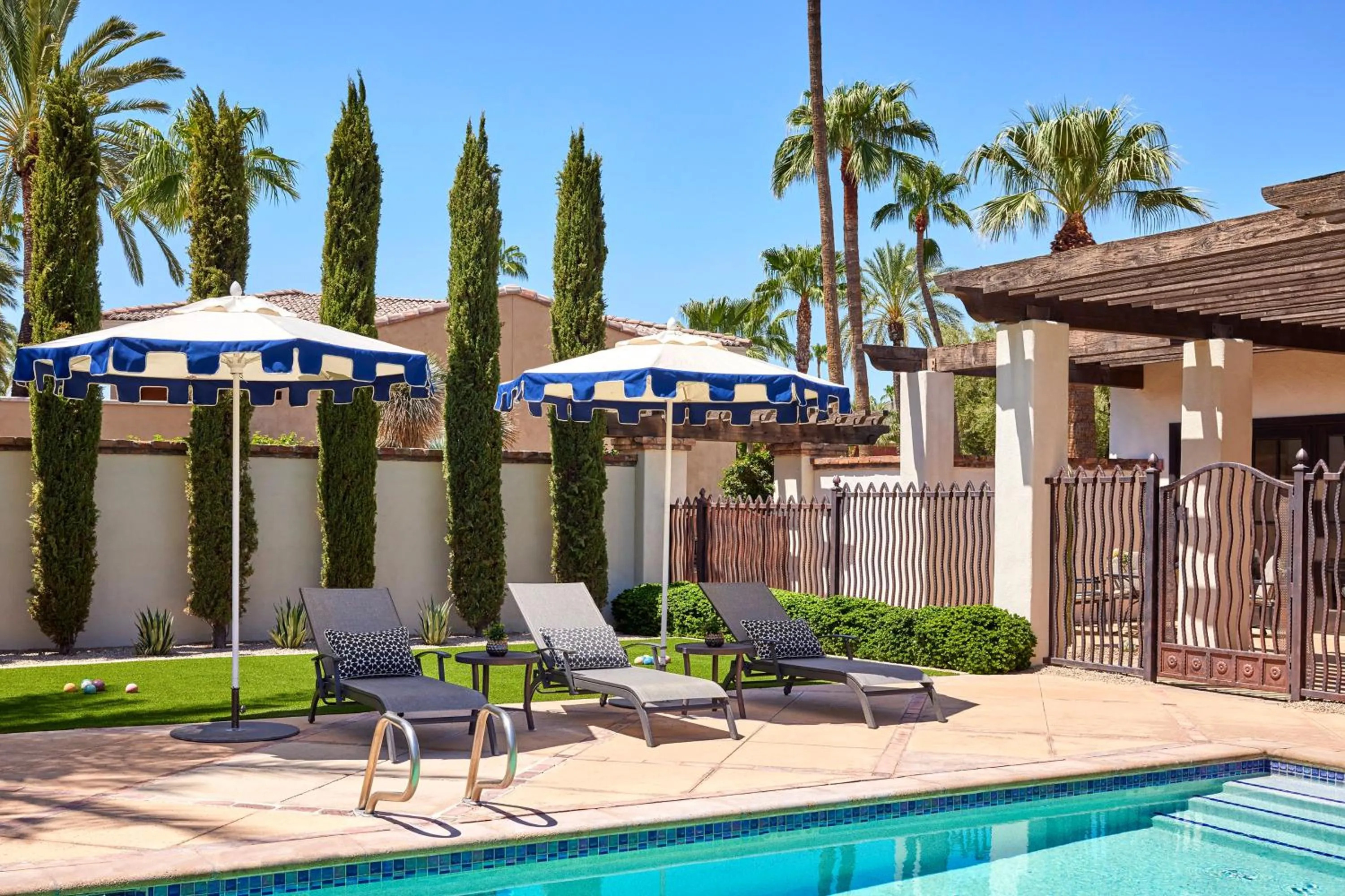 Photo of the whole room in Omni Scottsdale Resort & Spa at Montelucia