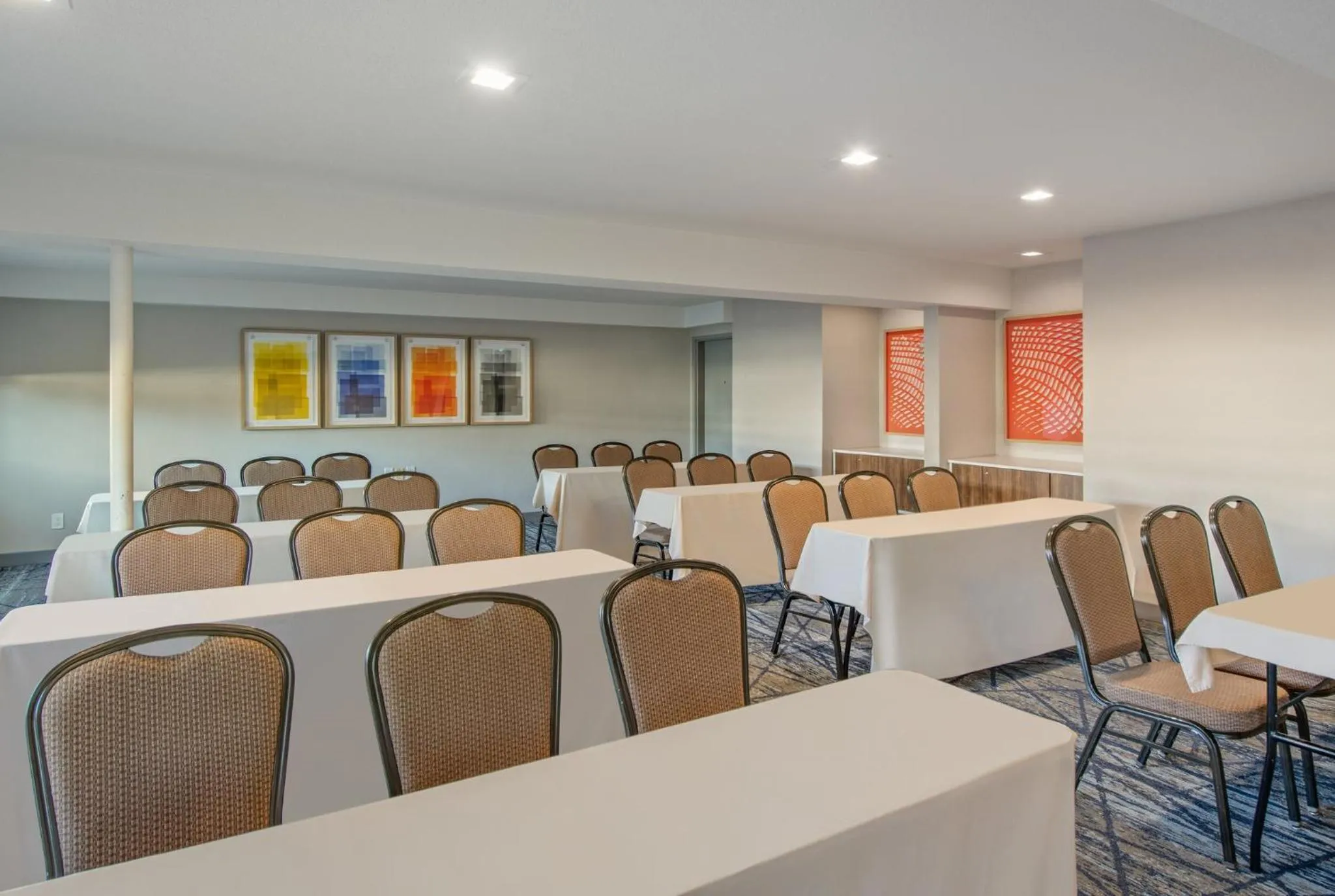 Meeting/conference room in Holiday Inn Express San Diego South - National City by IHG