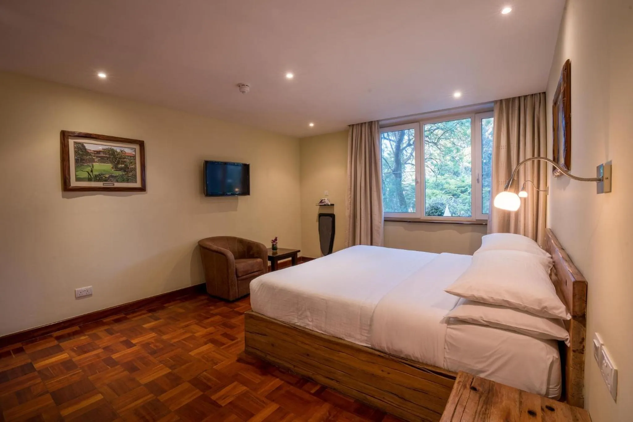 Photo of the whole room, Bed in Fairview Nairobi