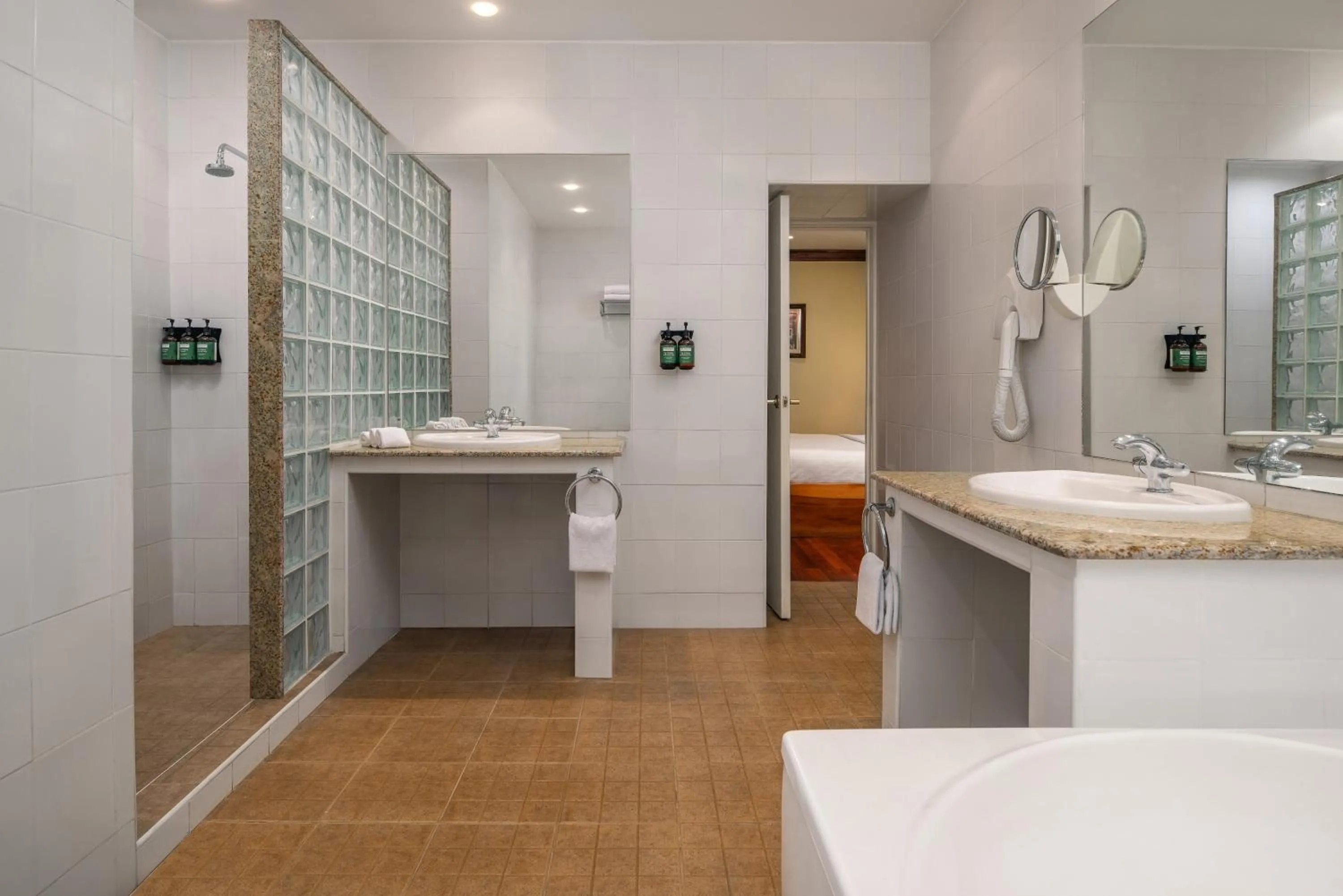 Photo of the whole room in Fairview Hotel Nairobi