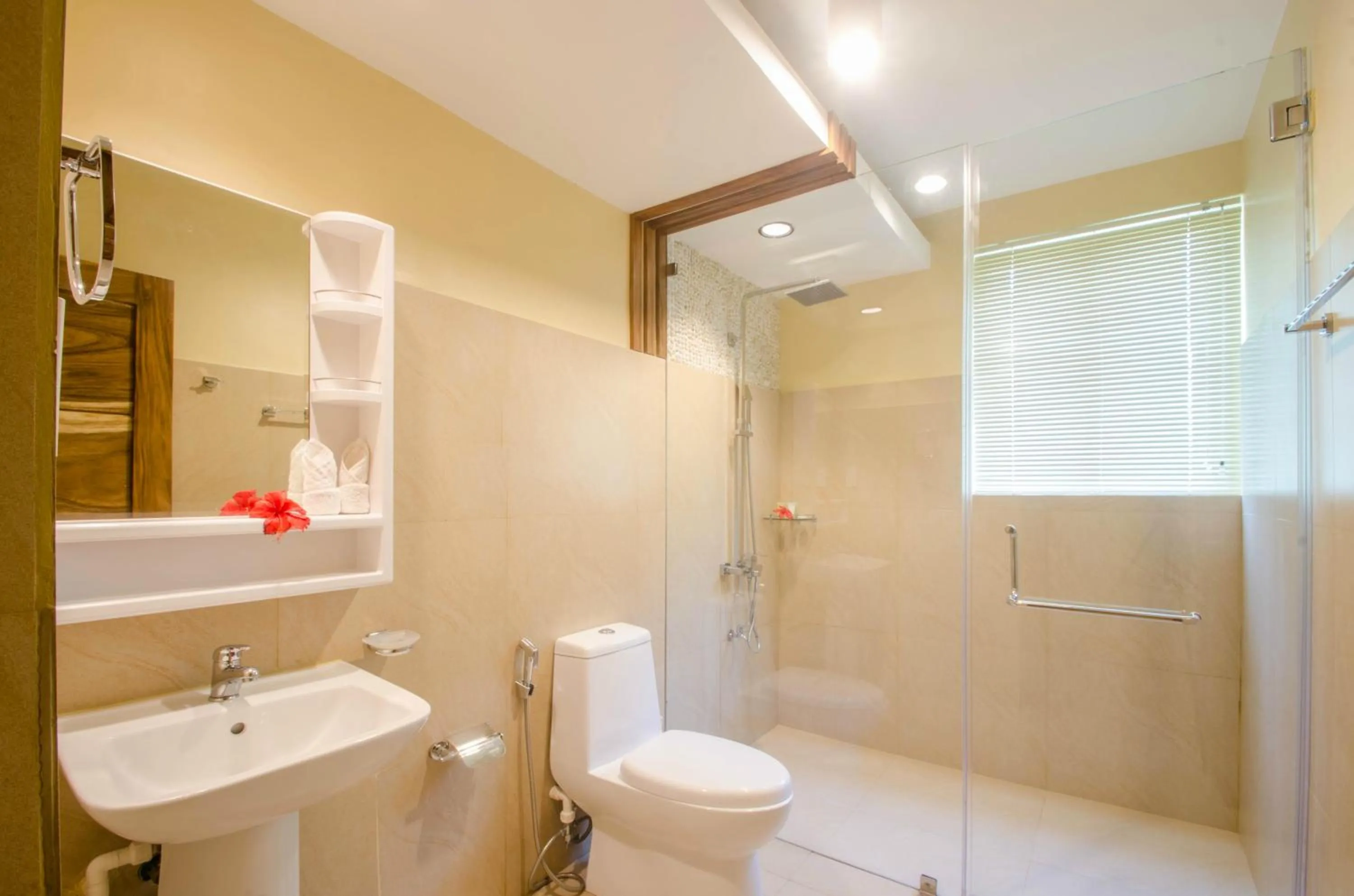 Shower in Boracay Amor Apartment