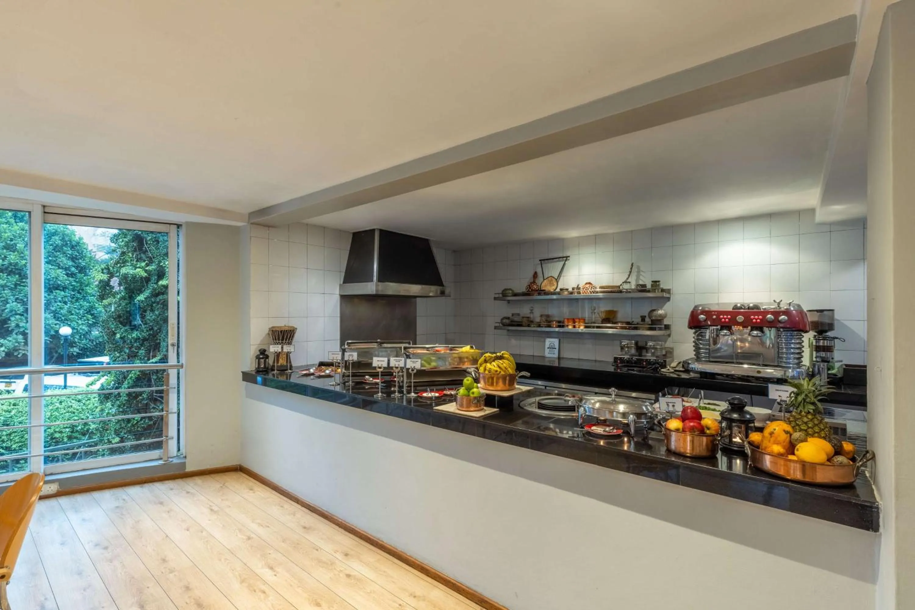 Restaurant/places to eat in Best Western Nairobi Upper Hill