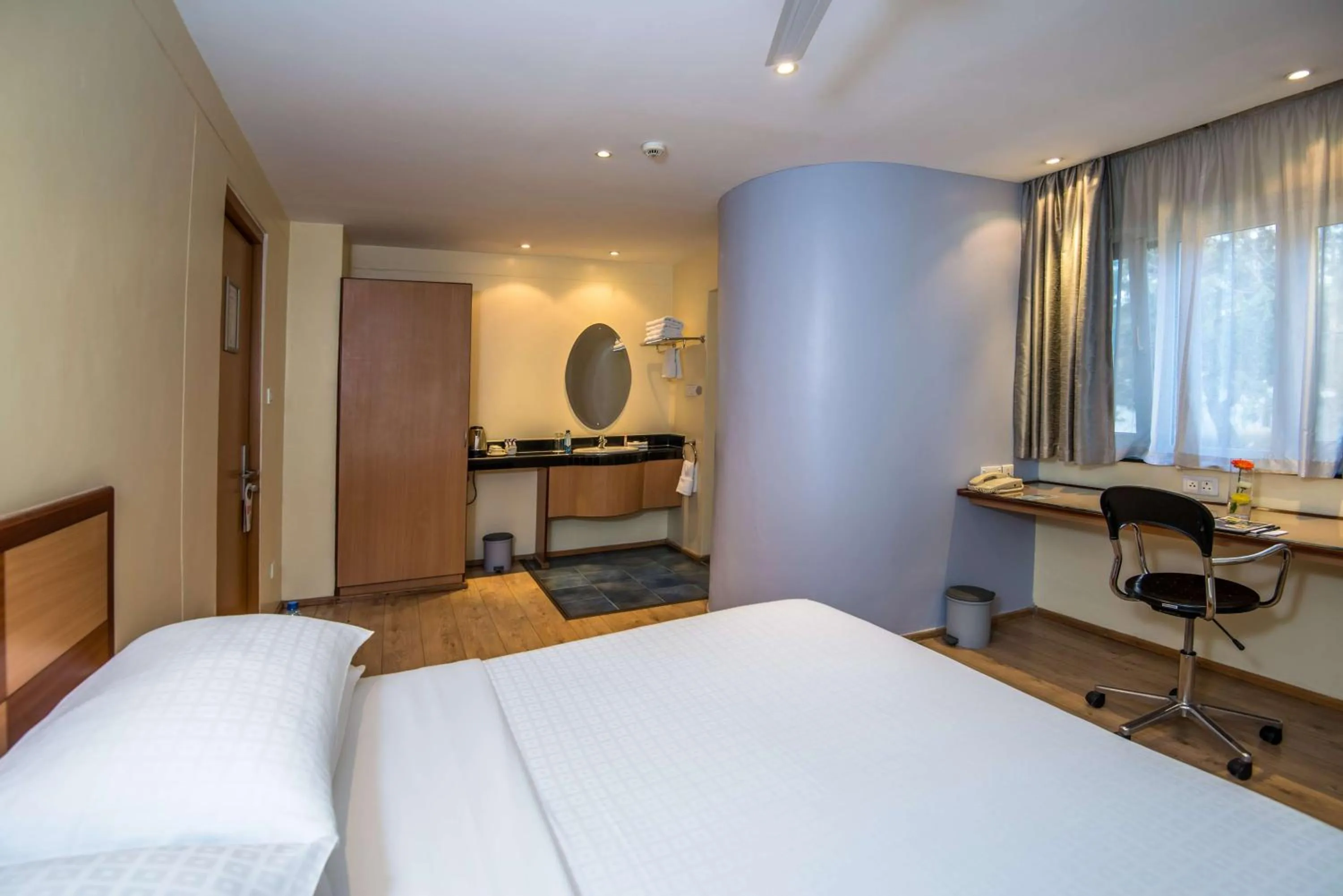 Bedroom, Bed in Best Western Nairobi Upper Hill
