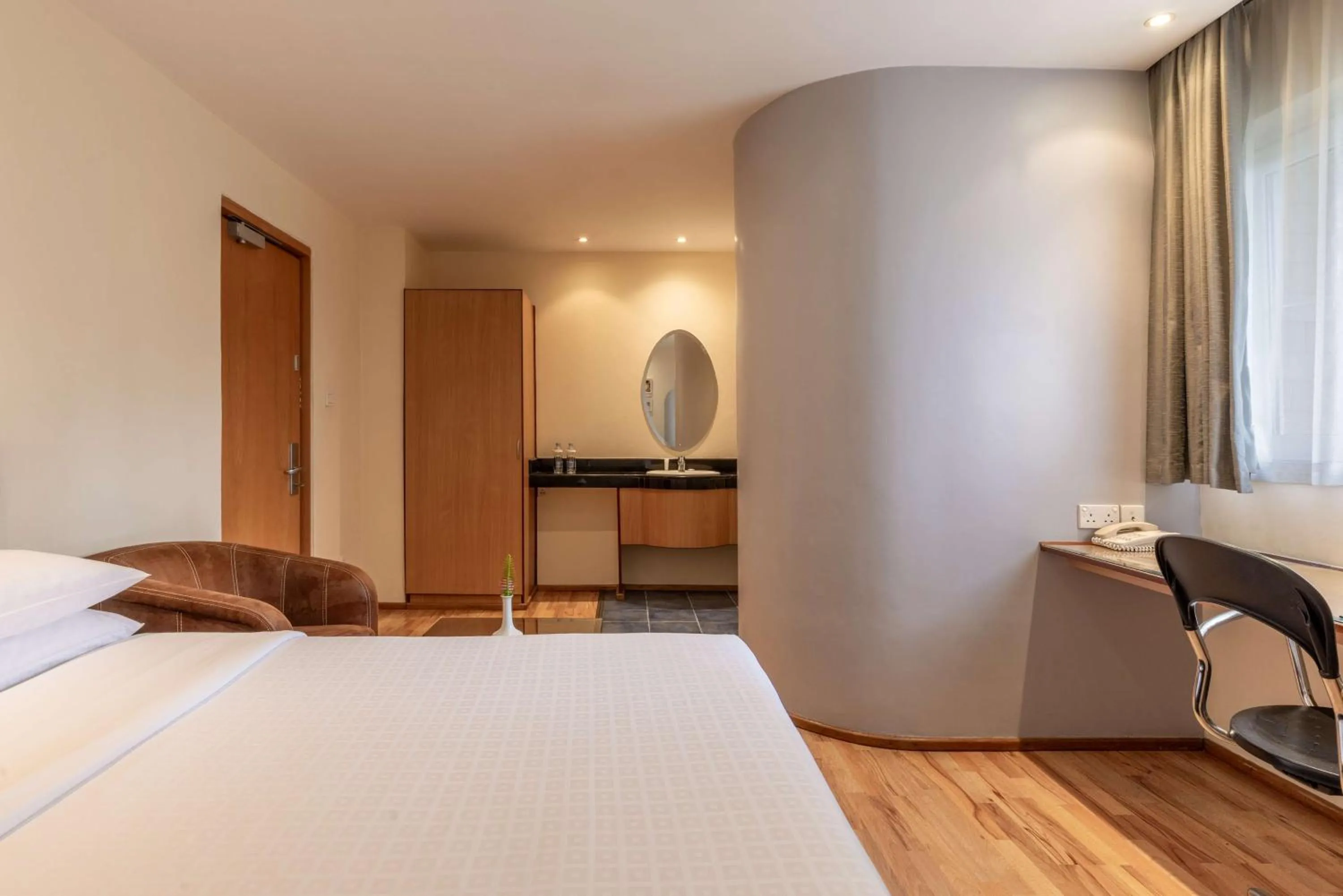 Bedroom, Bed in Best Western Nairobi Upper Hill