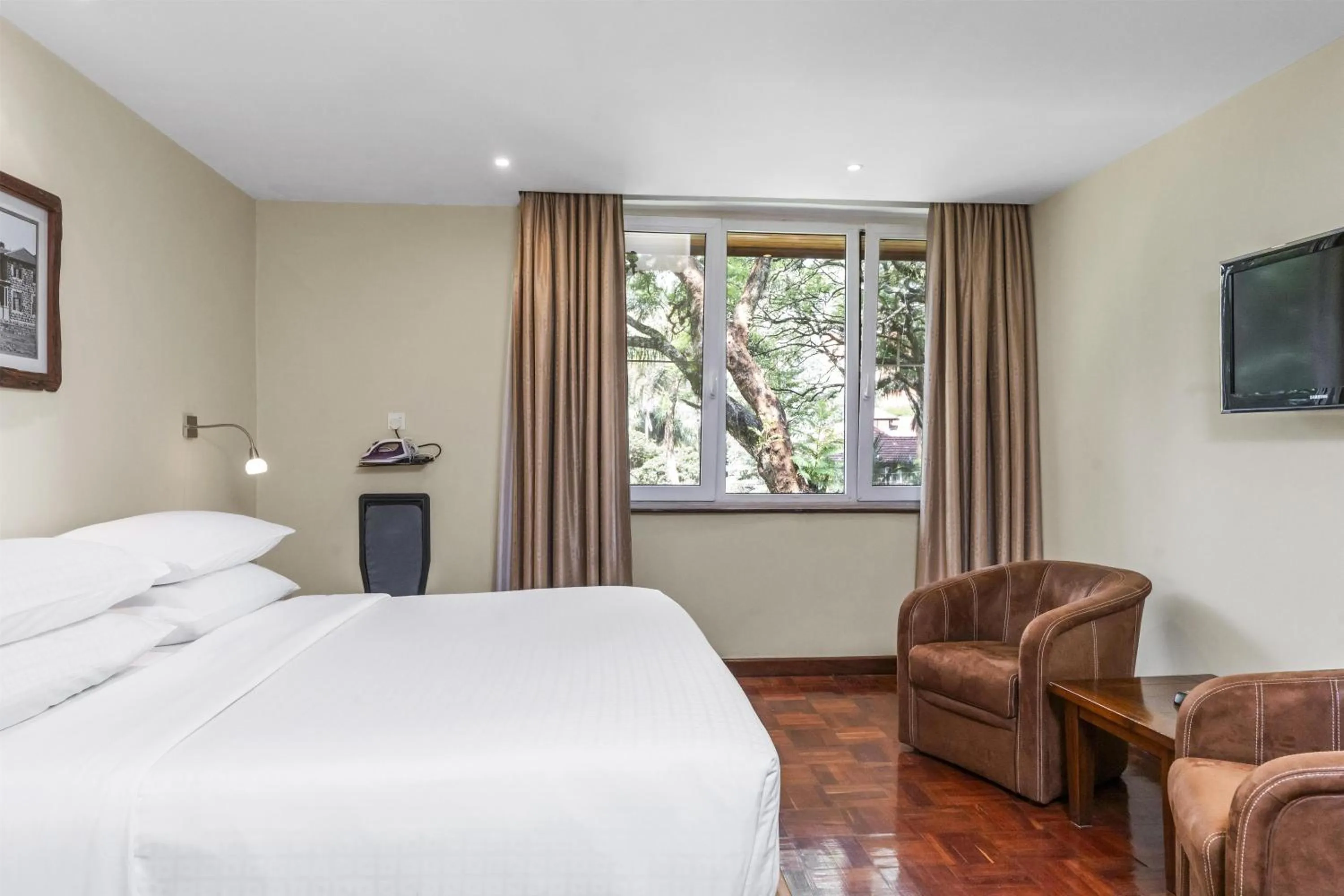 Bedroom, Bed in Best Western Nairobi Upper Hill
