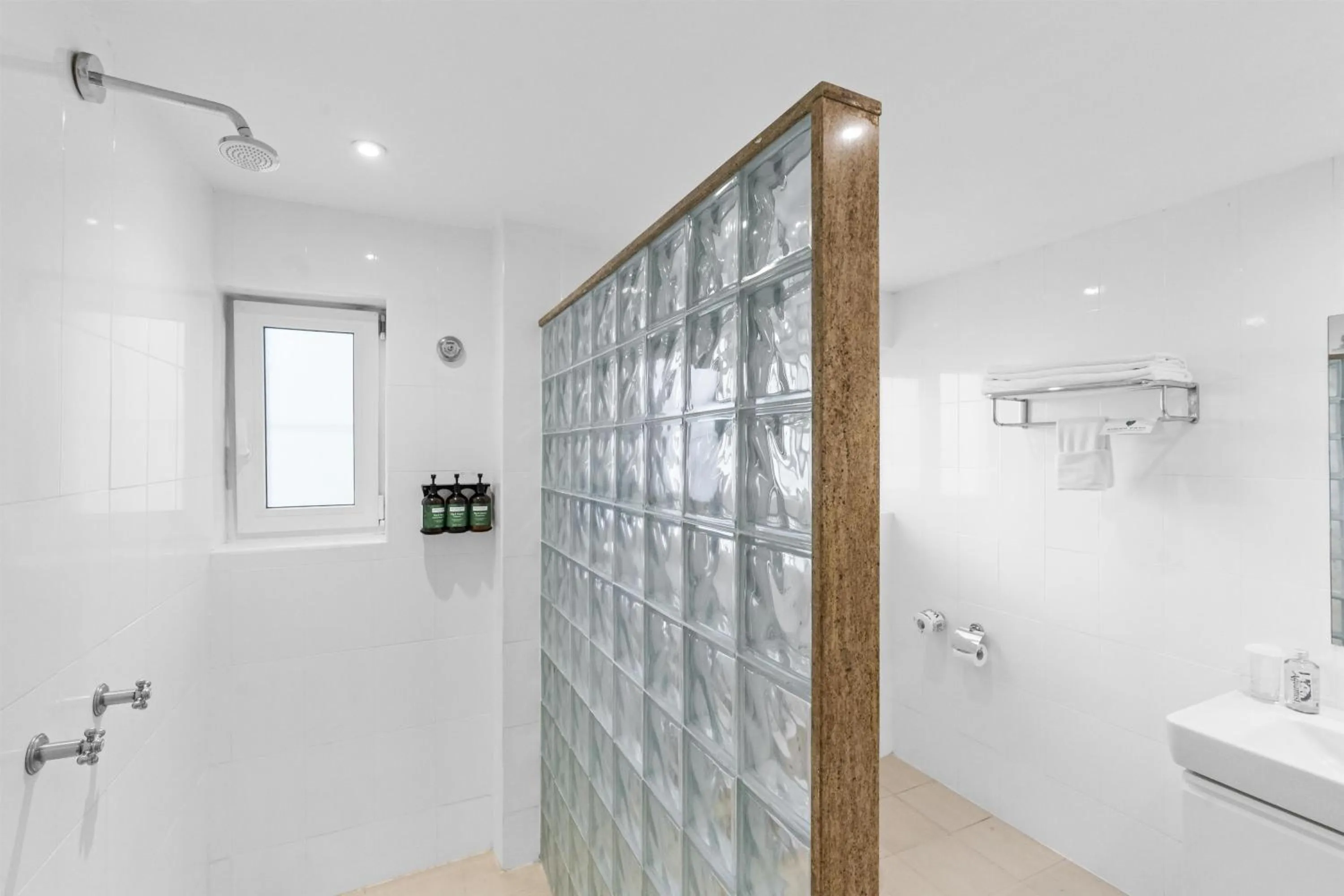 Bathroom in Best Western Nairobi Upper Hill