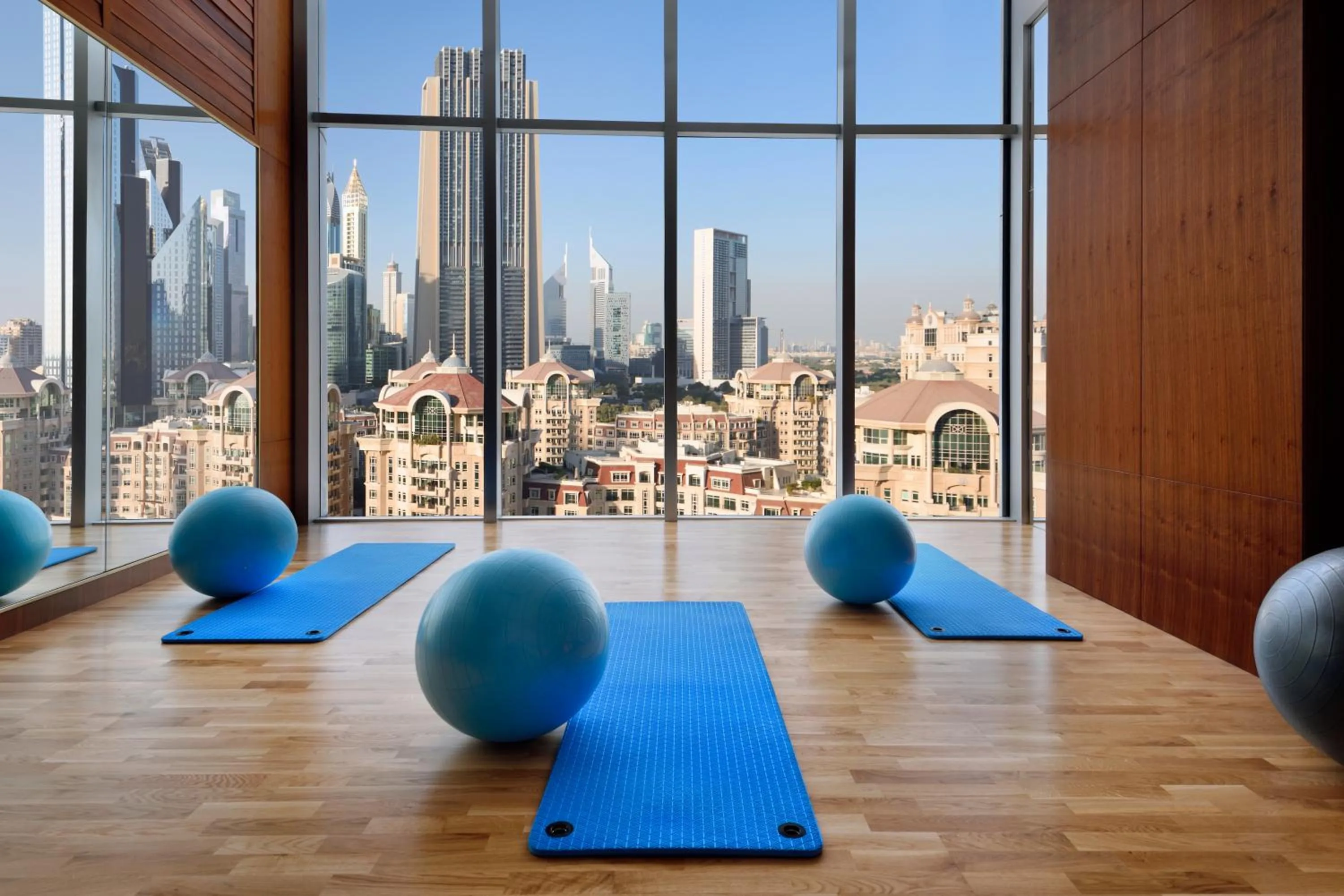 Fitness centre/facilities in Kempinski The Boulevard Dubai