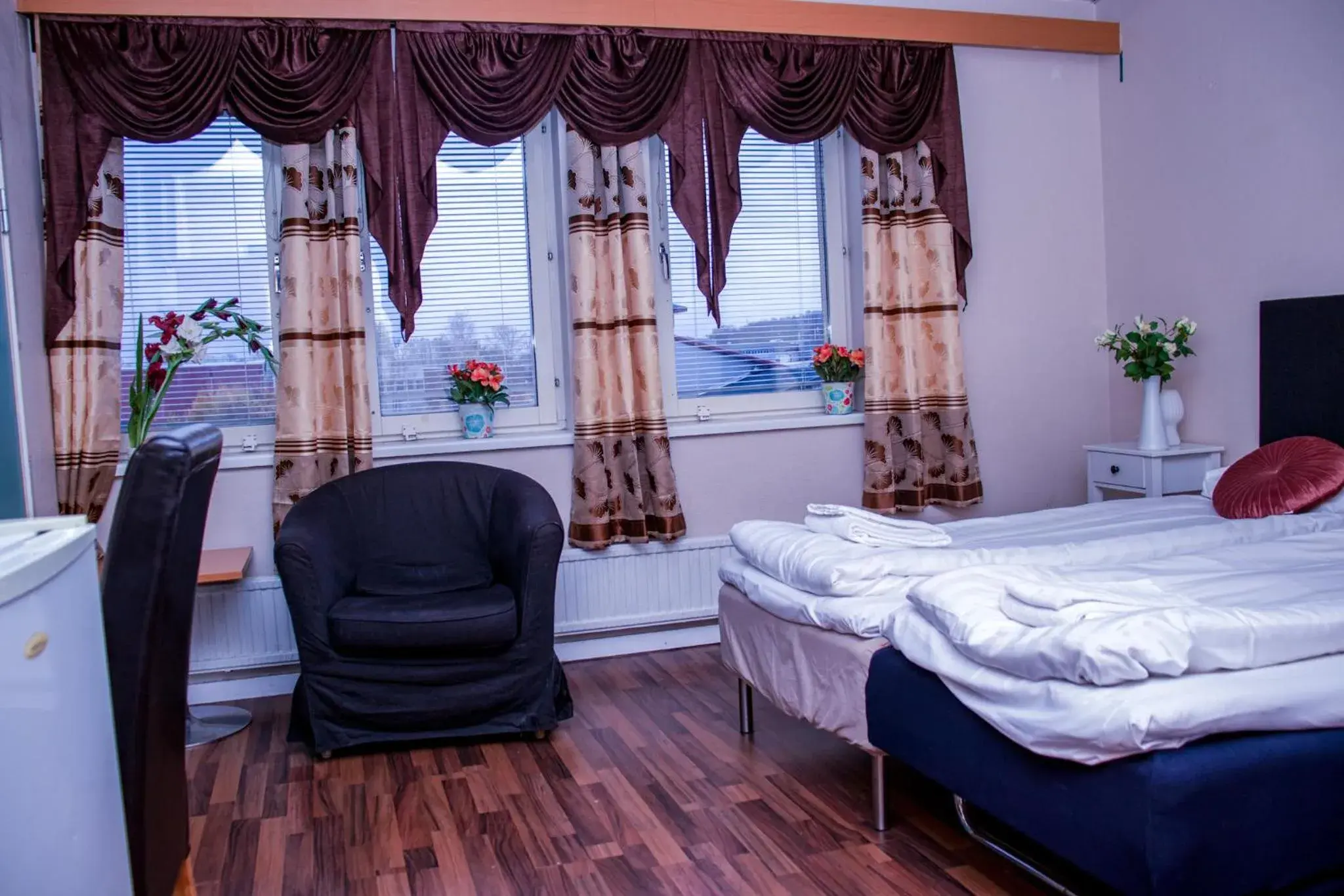 Standard Double Room in Euroway Hotel Standard Double Room in Euroway Hotel