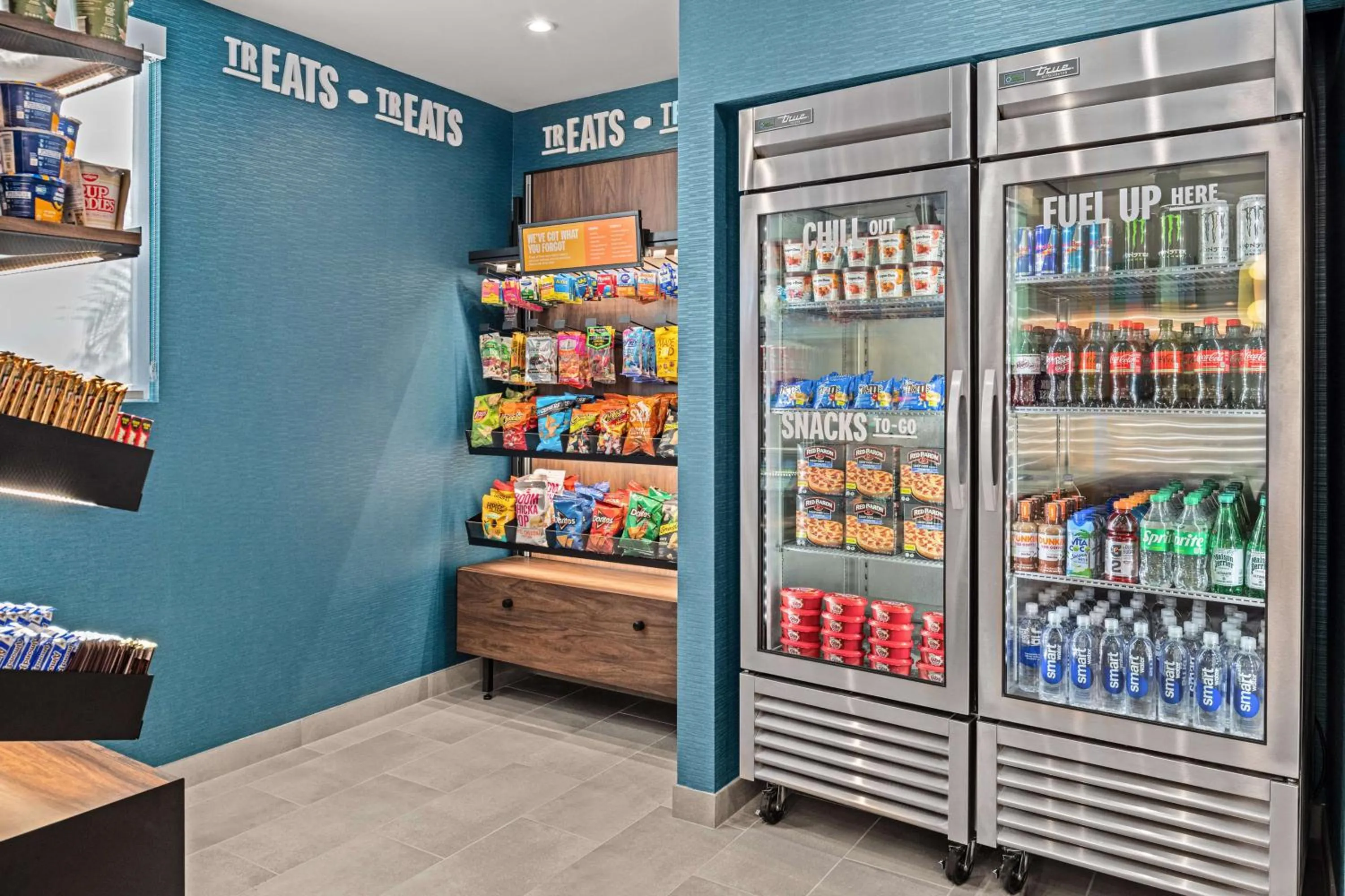 Restaurant/places to eat in Hampton Inn by Hilton Costa Mesa Newport Beach