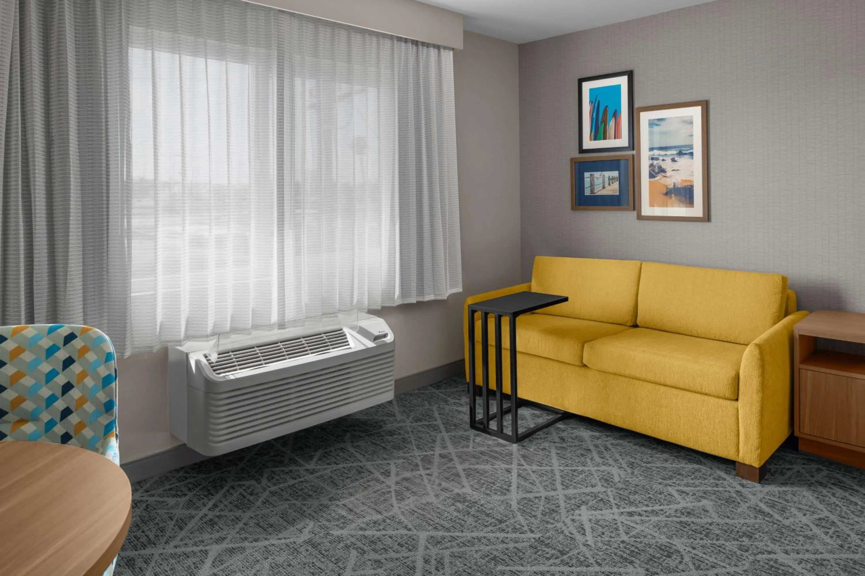 Living room in Hampton Inn by Hilton Costa Mesa Newport Beach