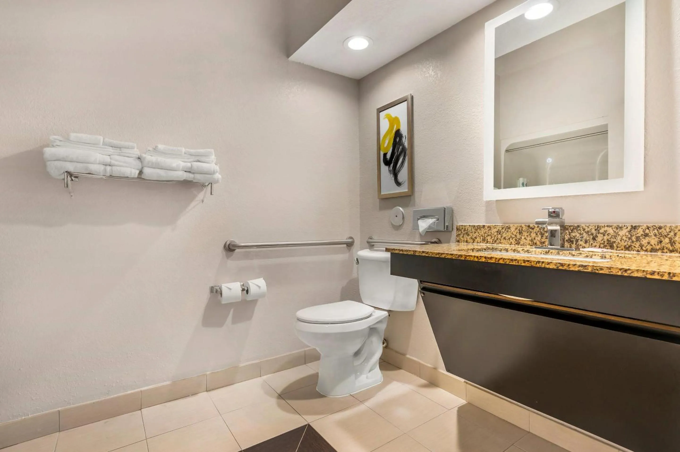 Bedroom in Comfort Inn & Suites