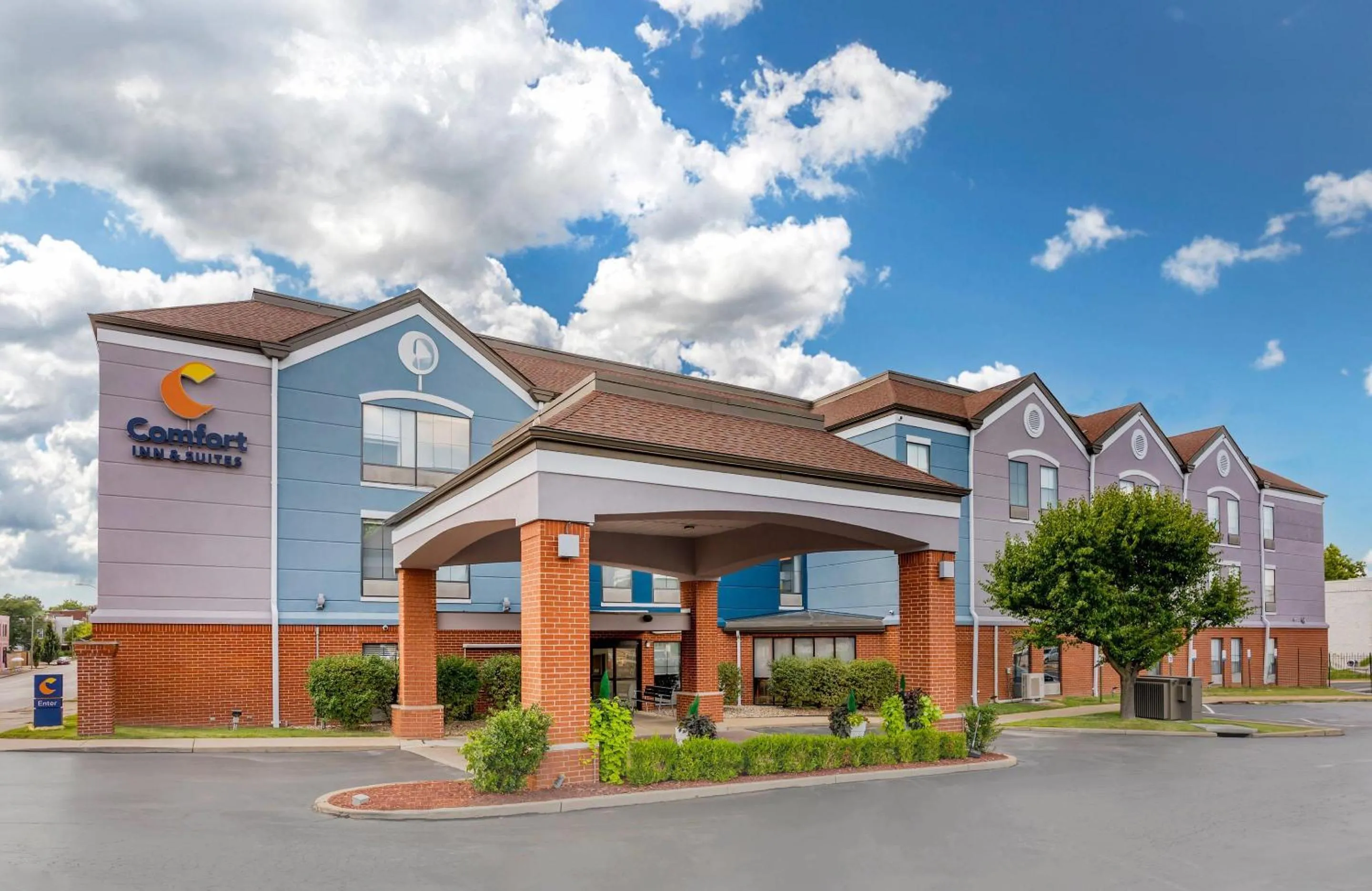 Comfort Inn & Suites