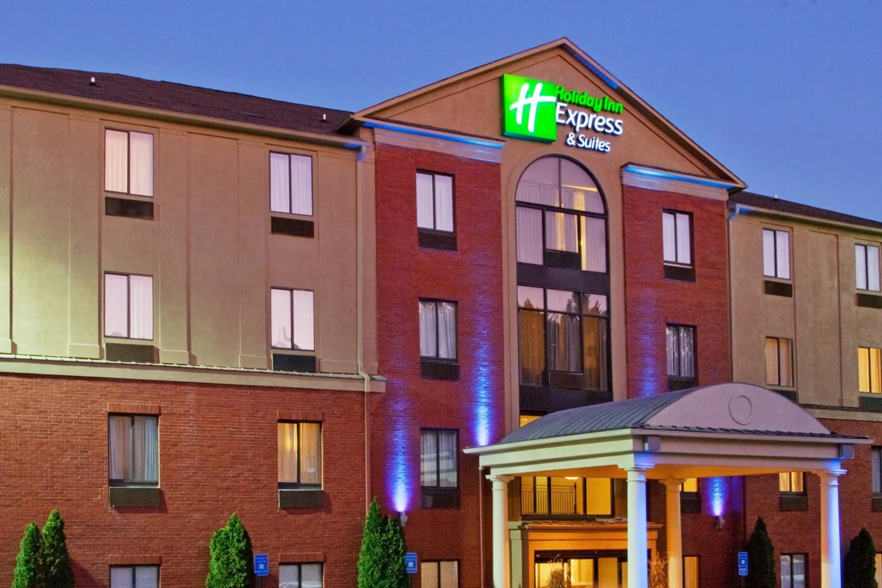 Property building in Holiday Inn Express Hotel & Suites - Atlanta/Emory University Area by IHG