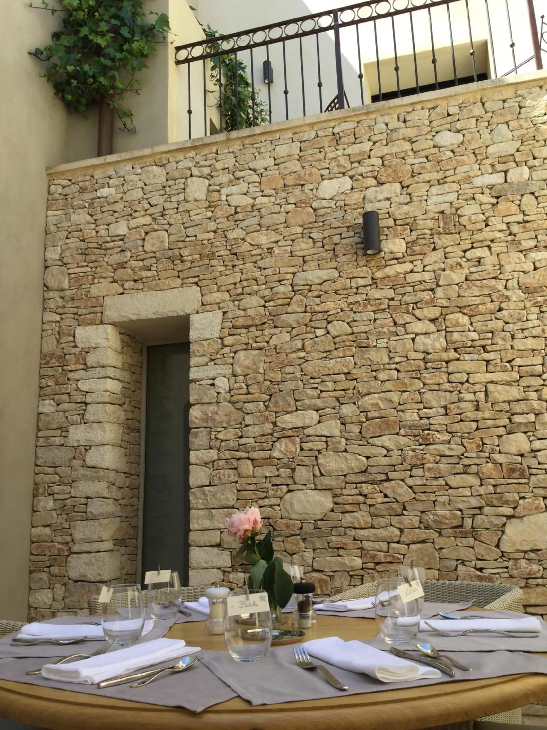 Patio in Boutique Hôtel La Villa MONTESQUIEU