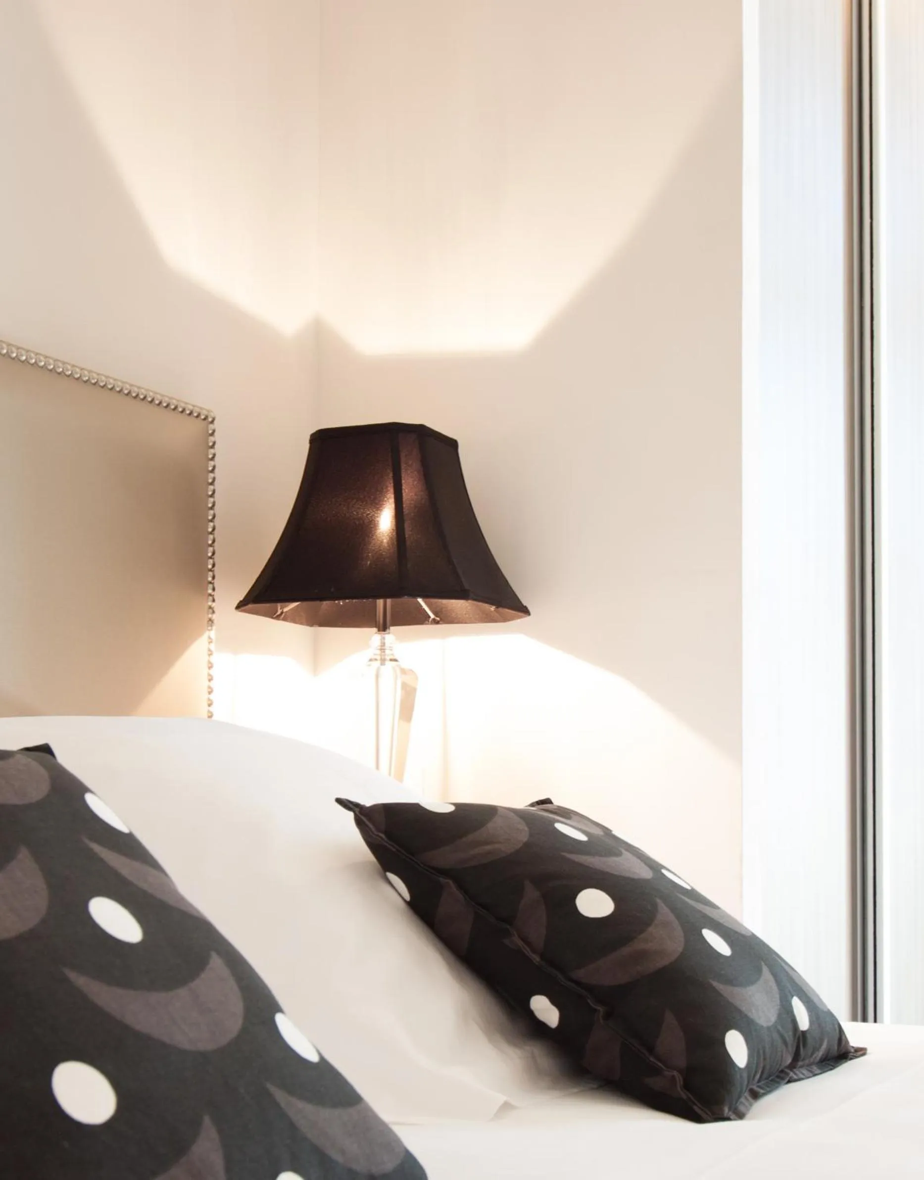 Bed in Boutique Hôtel La Villa MONTESQUIEU