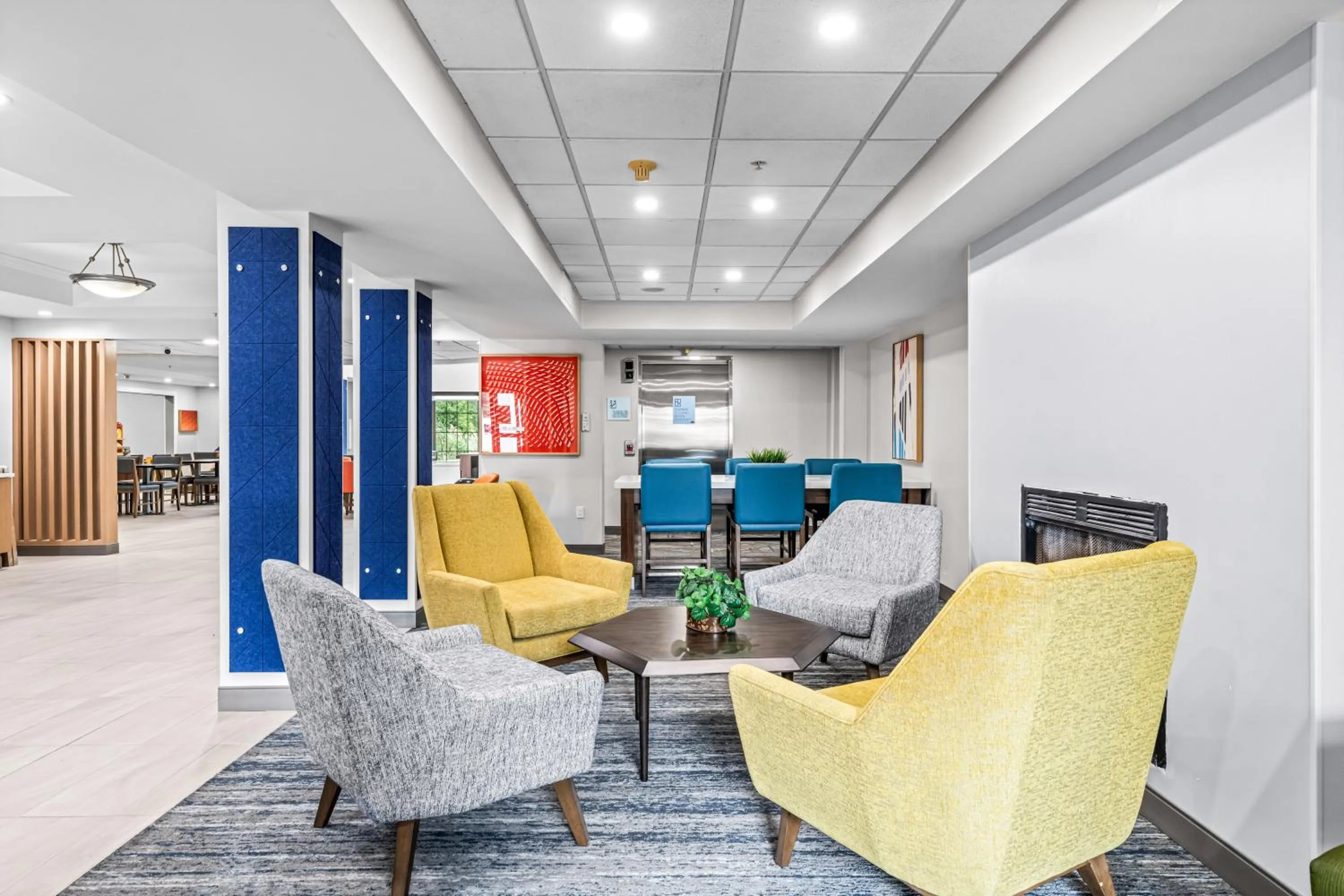 Holiday Inn Express & Suites Carneys Point - Pennsville by IHG